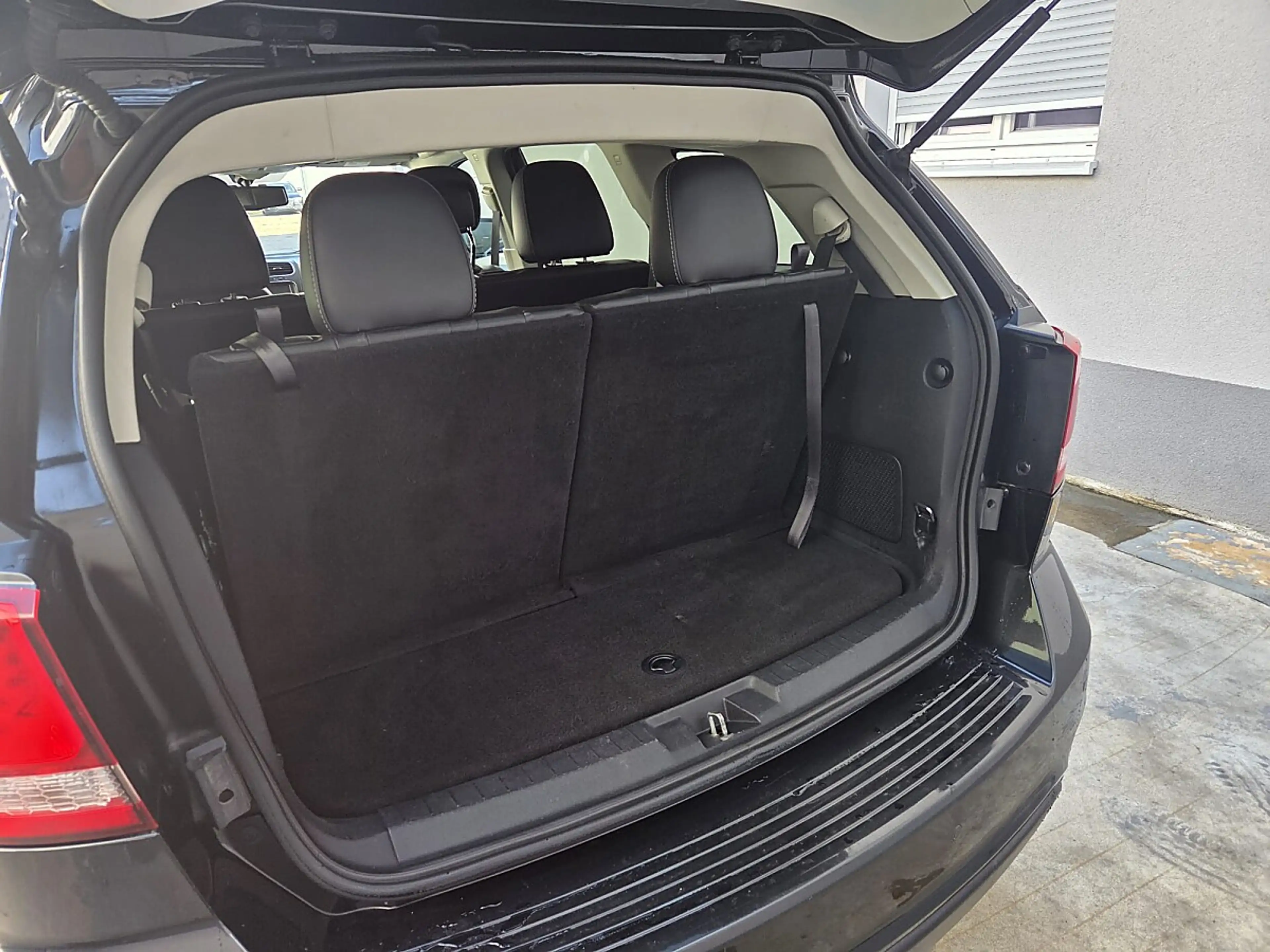 Fiat Freemont 2,0 Multijet II 170 Black Code AWD Aut. — photo 7