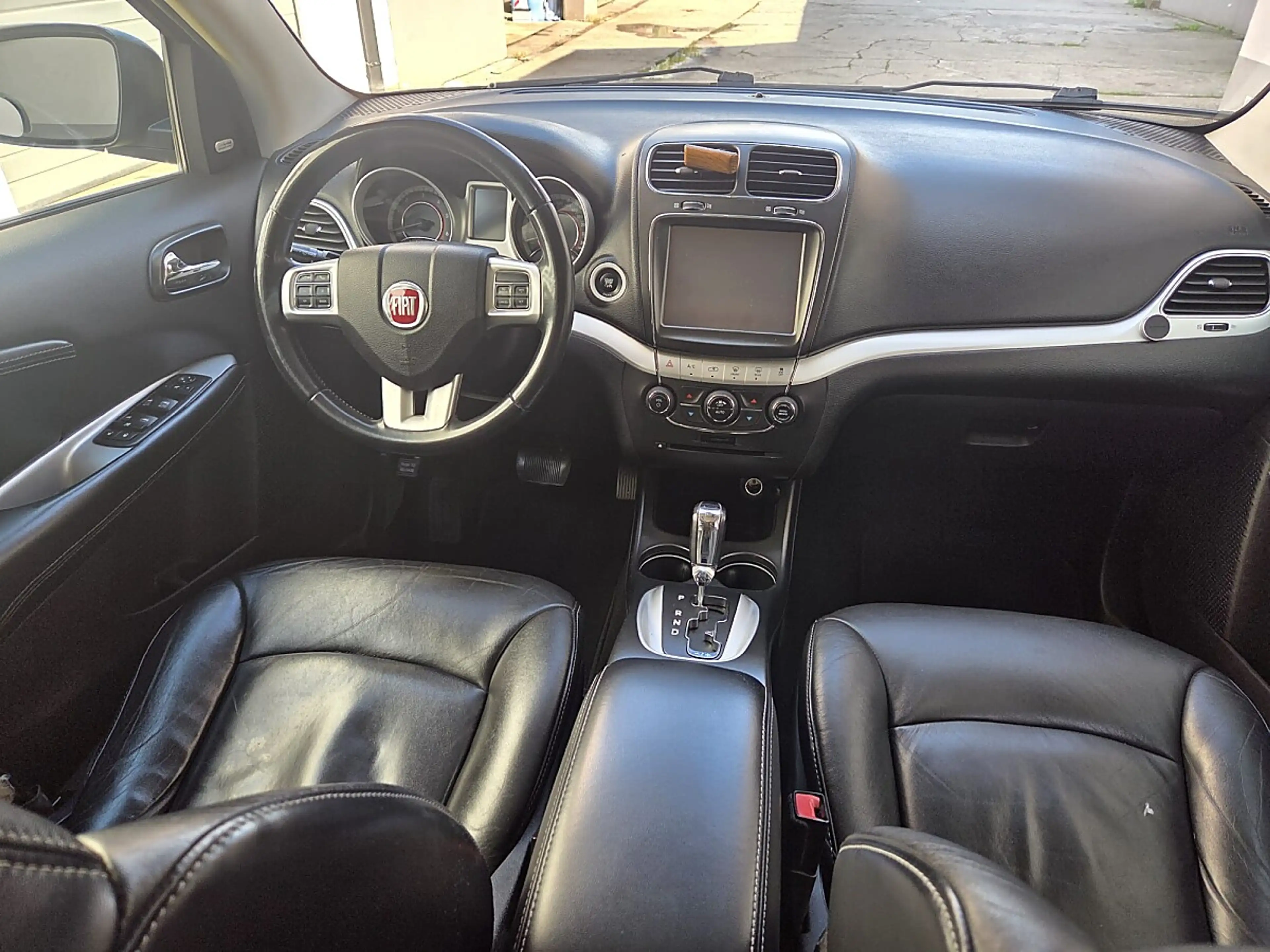 Fiat Freemont 2,0 Multijet II 170 Black Code AWD Aut. — photo 6
