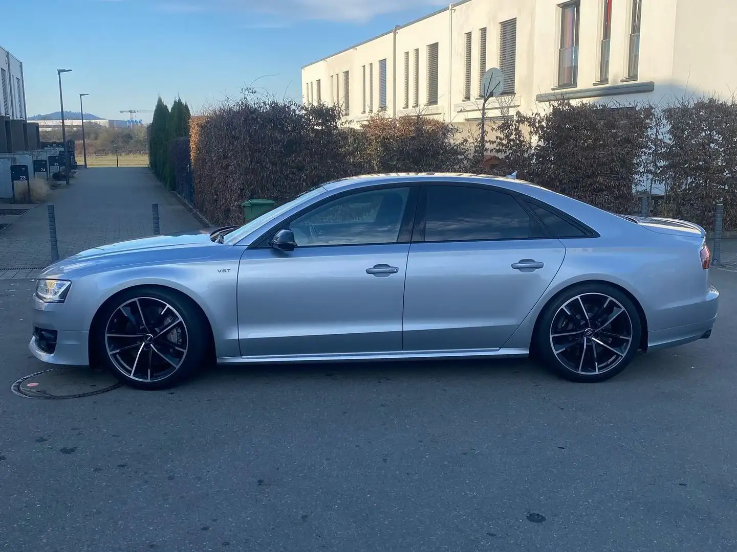 Audi S8 S8 plus Срібний - 2