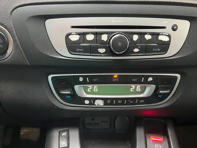 Renault Scenic view 16