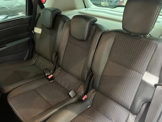 Renault Scenic view 10