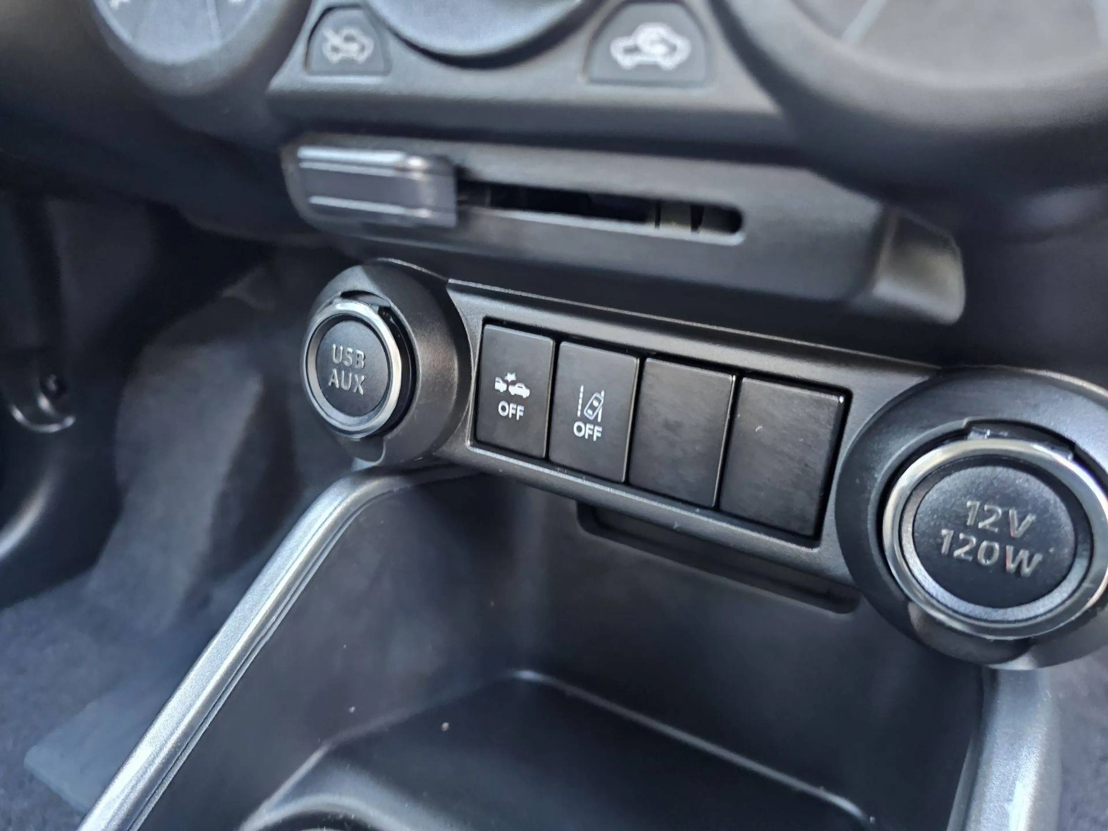 Suzuki Ignis Comfort Automatik/Navi+Cam/Alufelgen — photo 8