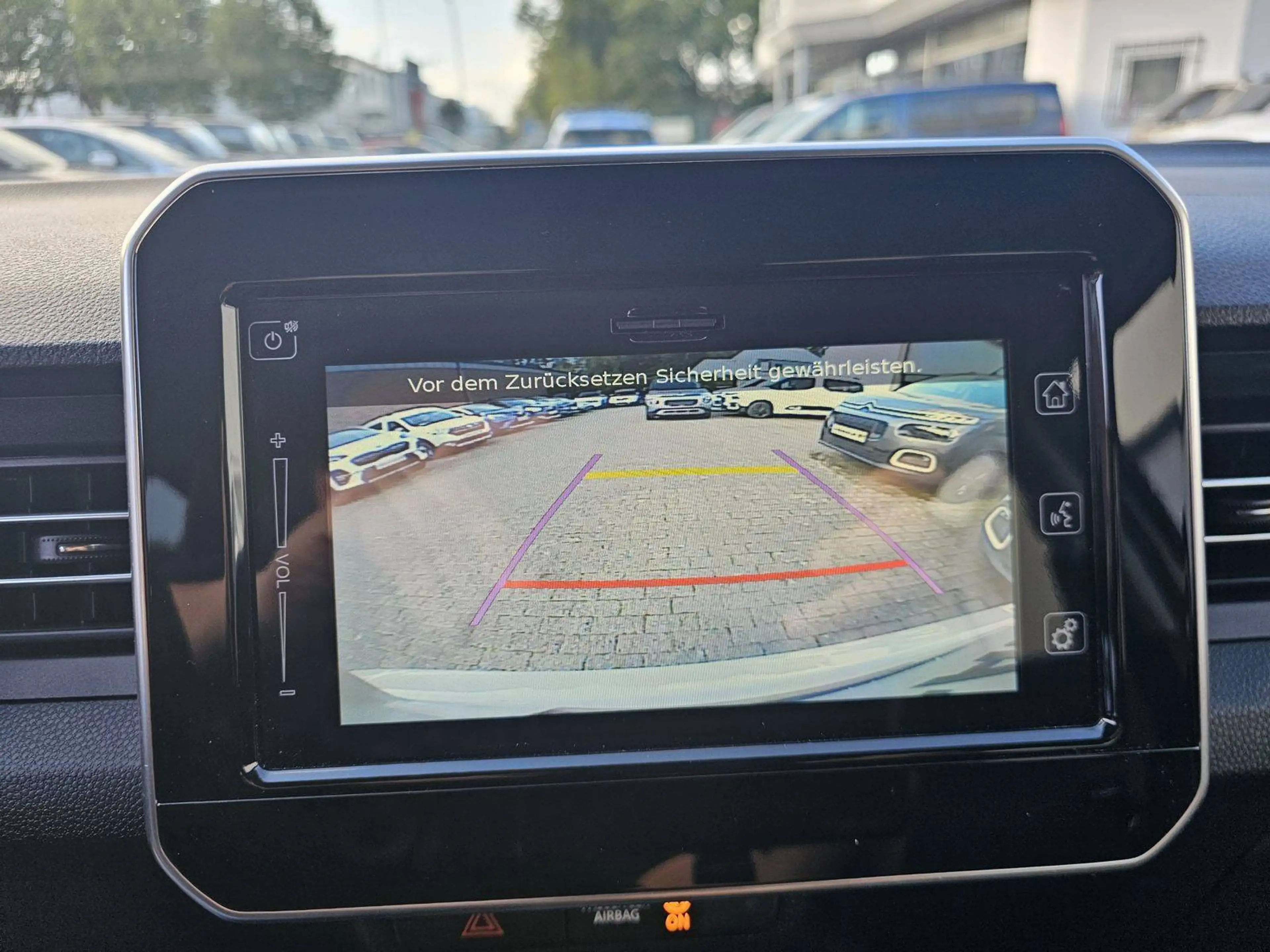 Suzuki Ignis Comfort Automatik/Navi+Cam/Alufelgen — photo 10