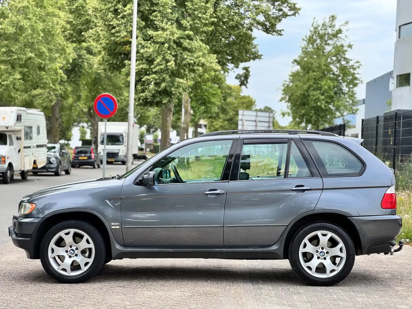 BMW X5 3.0i Executive|youngtimer|xenon|navi|psensor|trekh Grijs - 2
