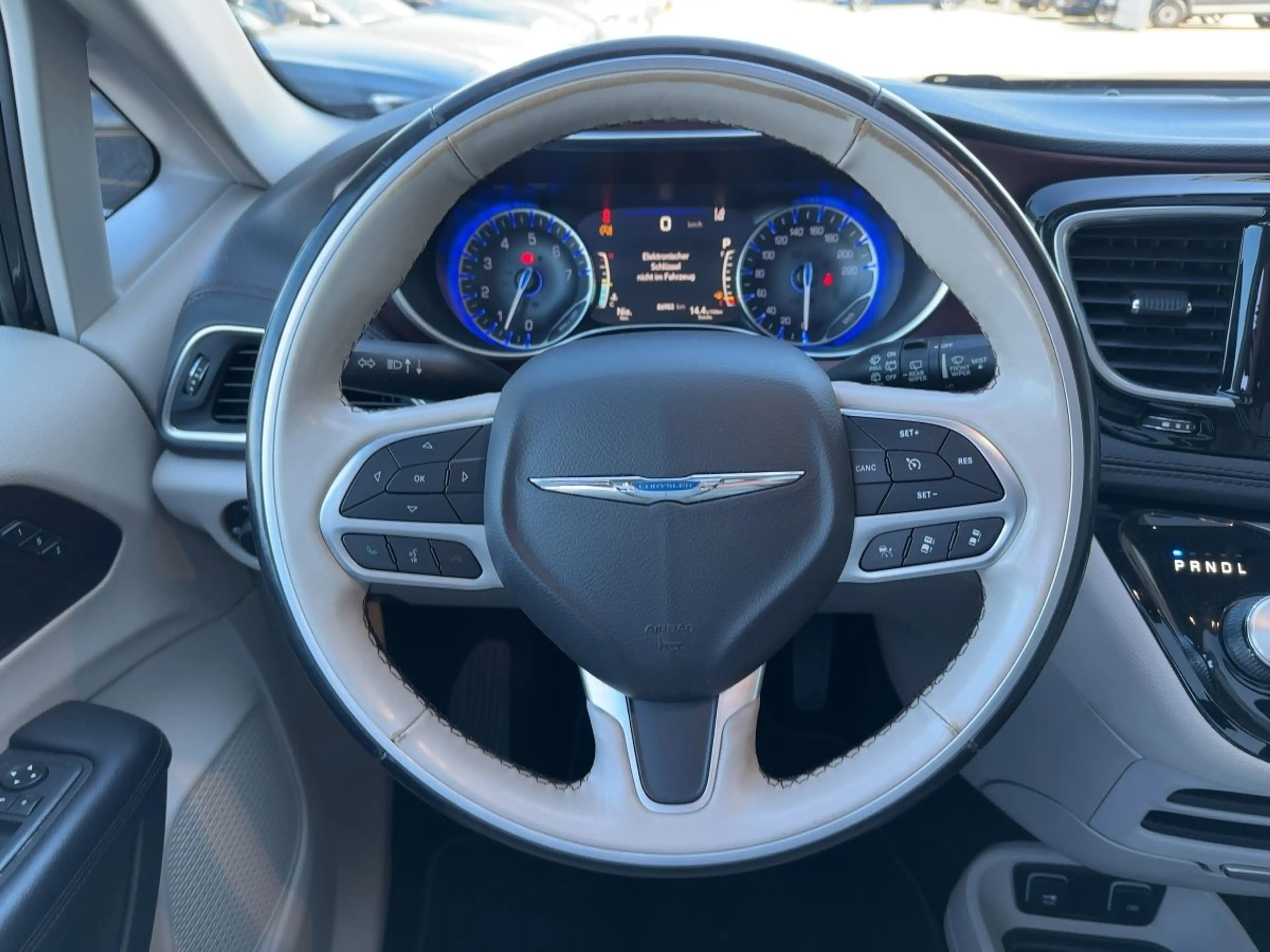 Chrysler Pacifica 3.6 V6 Limited 6SITZE*NAVI*LEDER*MEMORY* — photo 12