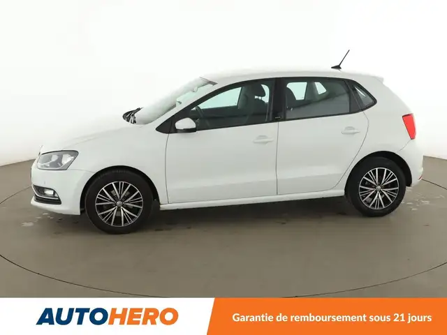 Volkswagen Polo view 3