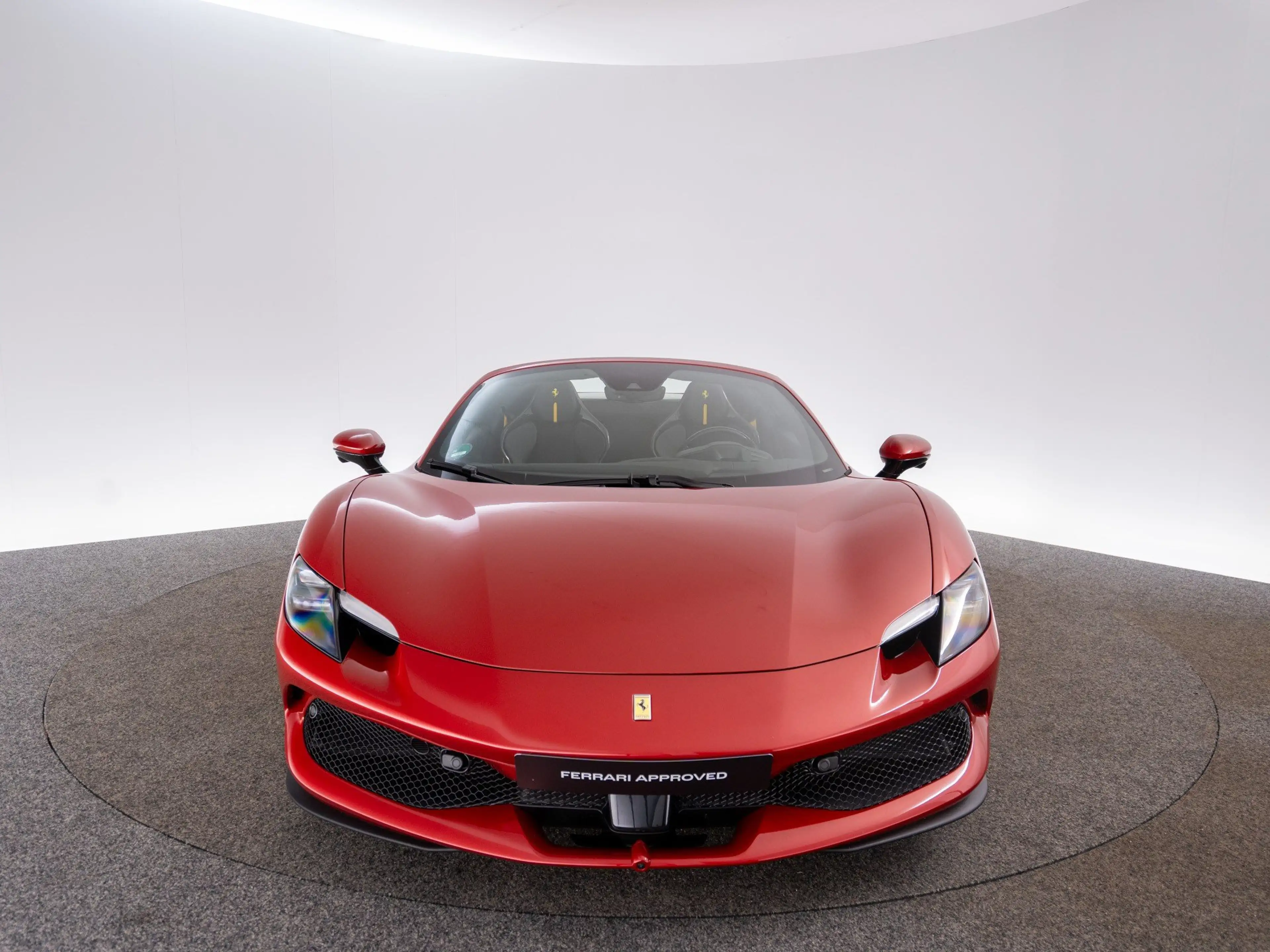 Ferrari 296 GTS — photo 10