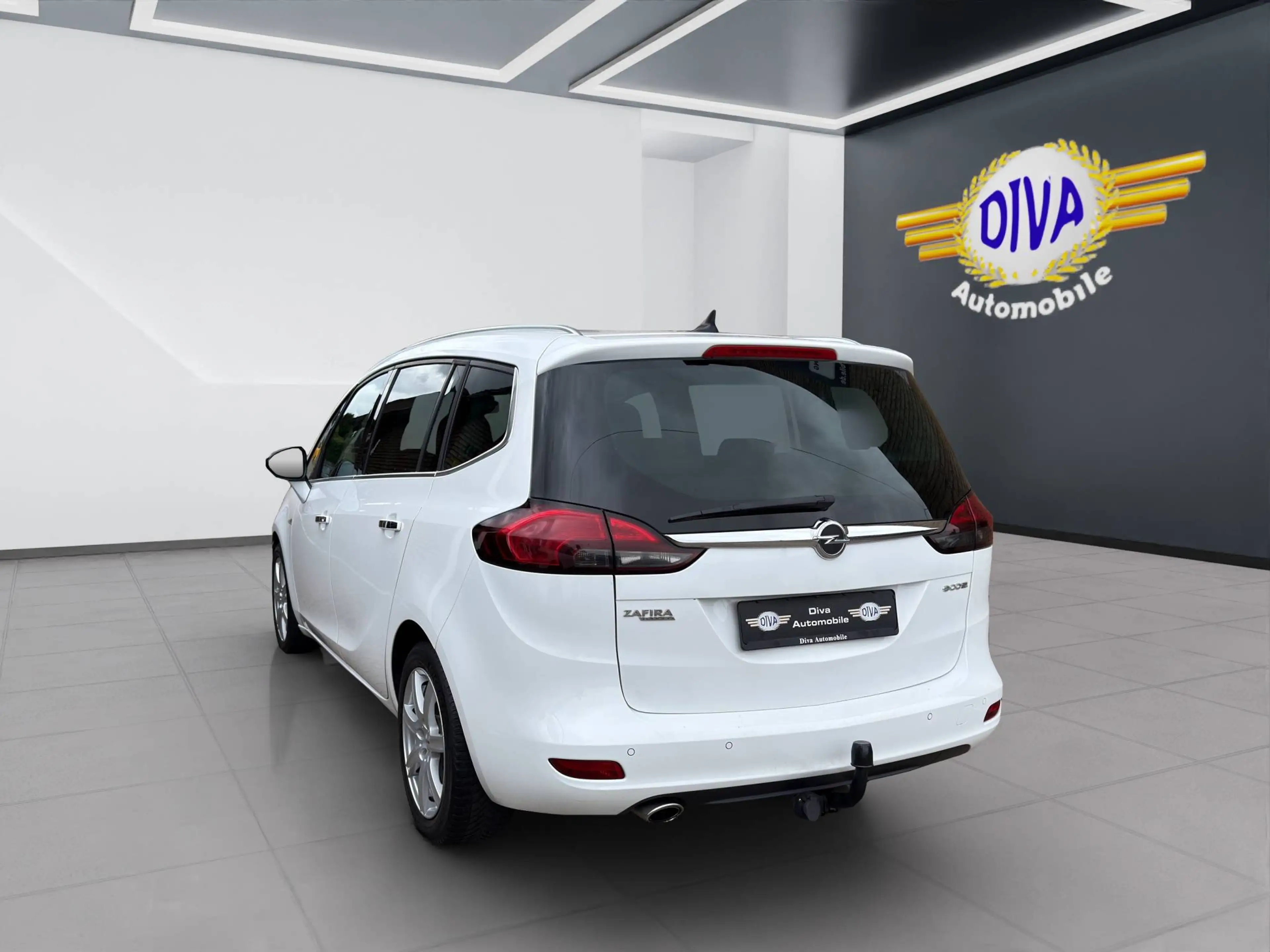 Opel Zafira Tourer 2.0 CDTI Innovation — photo 4