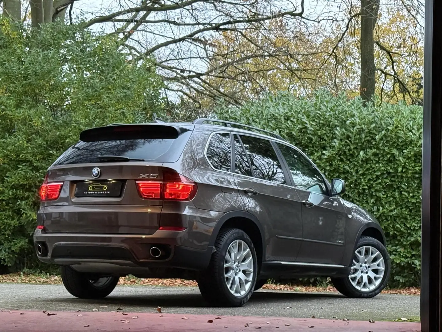 BMW X5 xDrive35i High Executive Bruin - 2