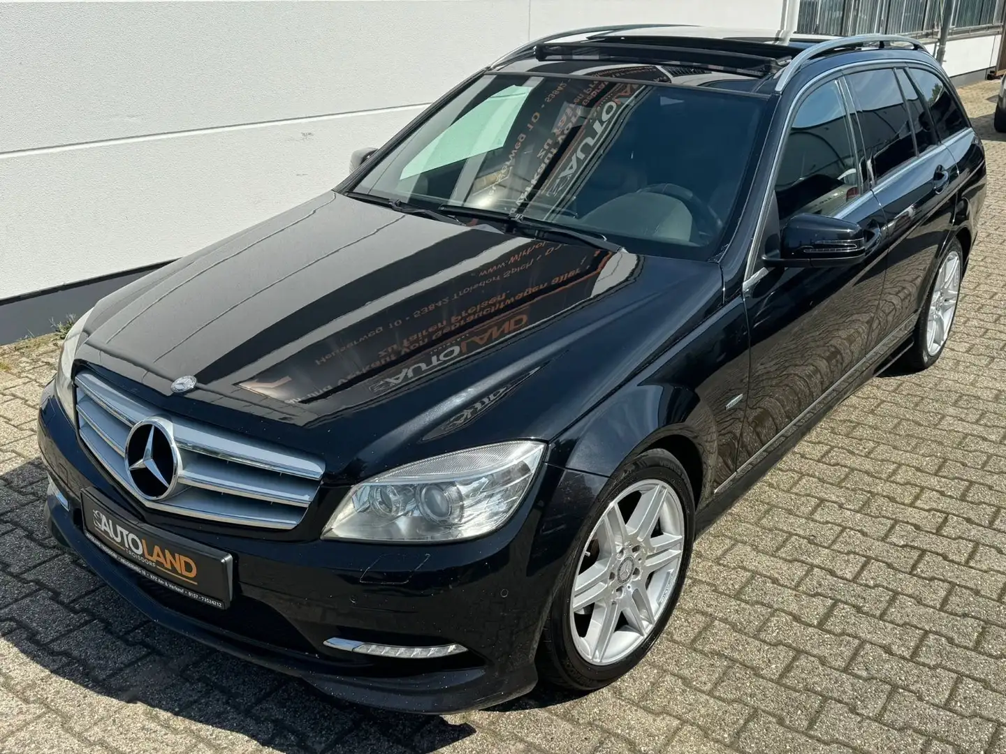 Mercedes-Benz C 250 T CDI  BlueEfficiency AMG*AUT*NAVI*XENON* Black - 2