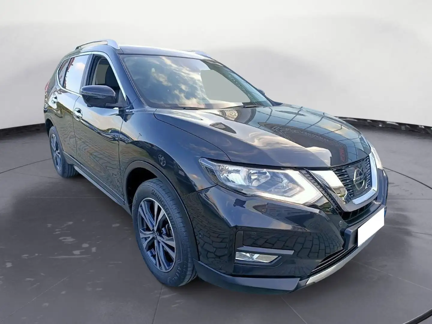 Nissan X-Trail 1.6 dci N-Connecta 2wd xtronic 1.6 dci n-connecta Negru - 1