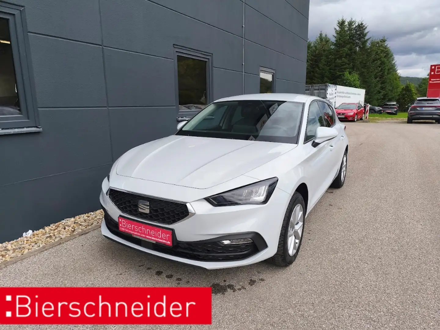 SEAT Leon 1.5 TSI ROAD ab 159,- 1.390 Überführung NAVI KAMER Wit - 2
