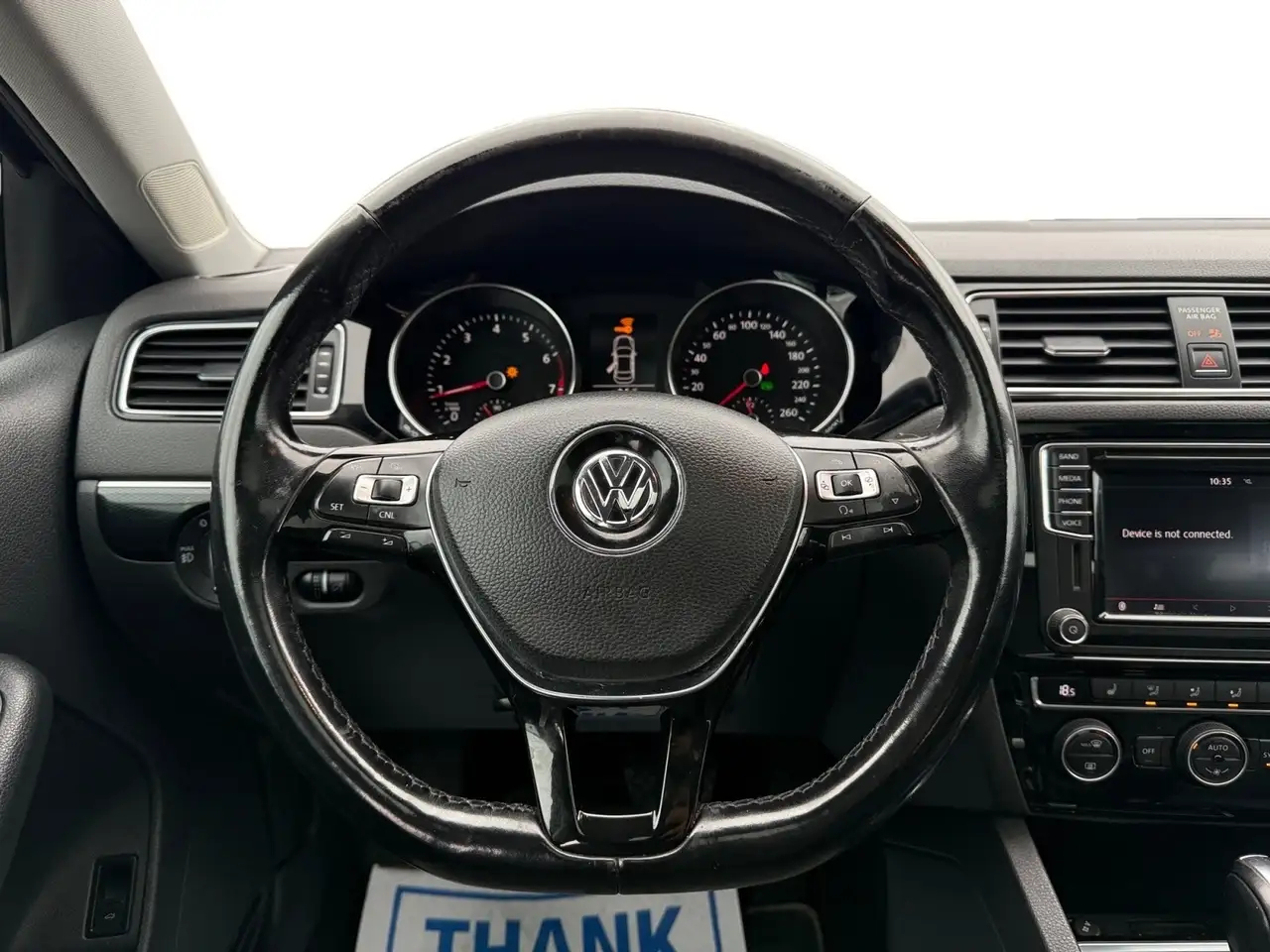 Volkswagen Jetta снимка Volkswagen Jetta