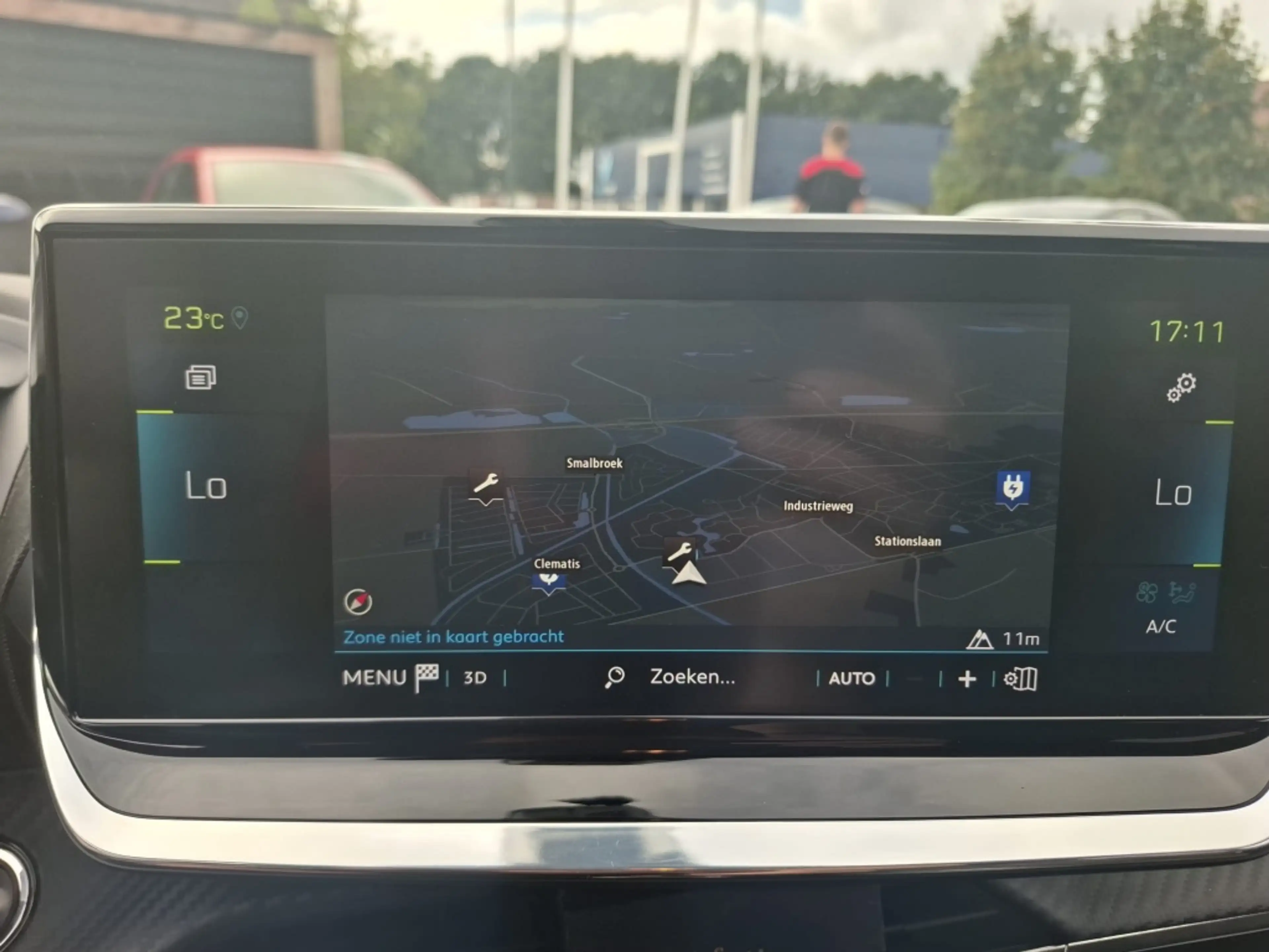 Peugeot e-208 Allure Pck 50 kWh — photo 13