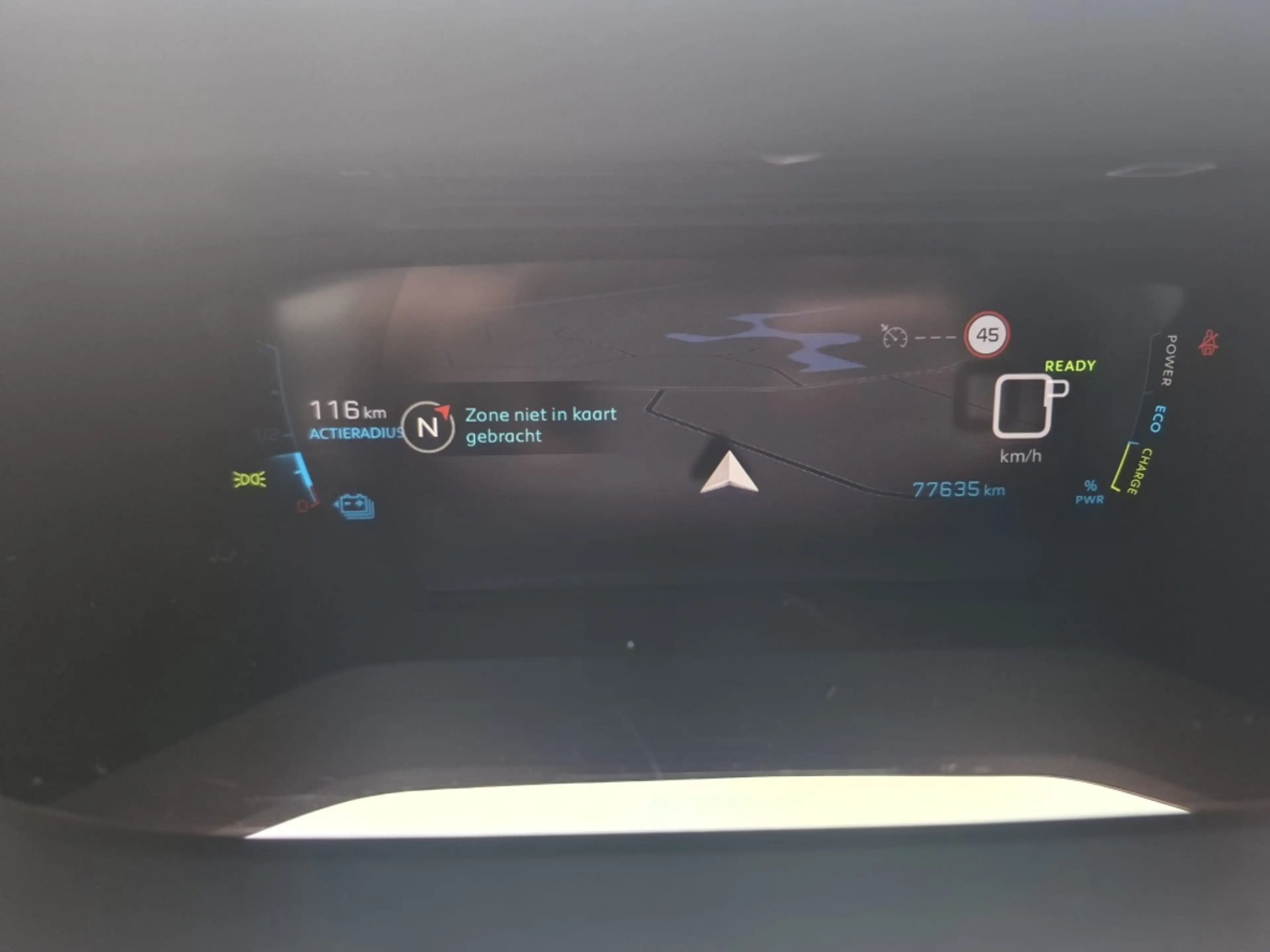 Peugeot e-208 Allure Pck 50 kWh — photo 15