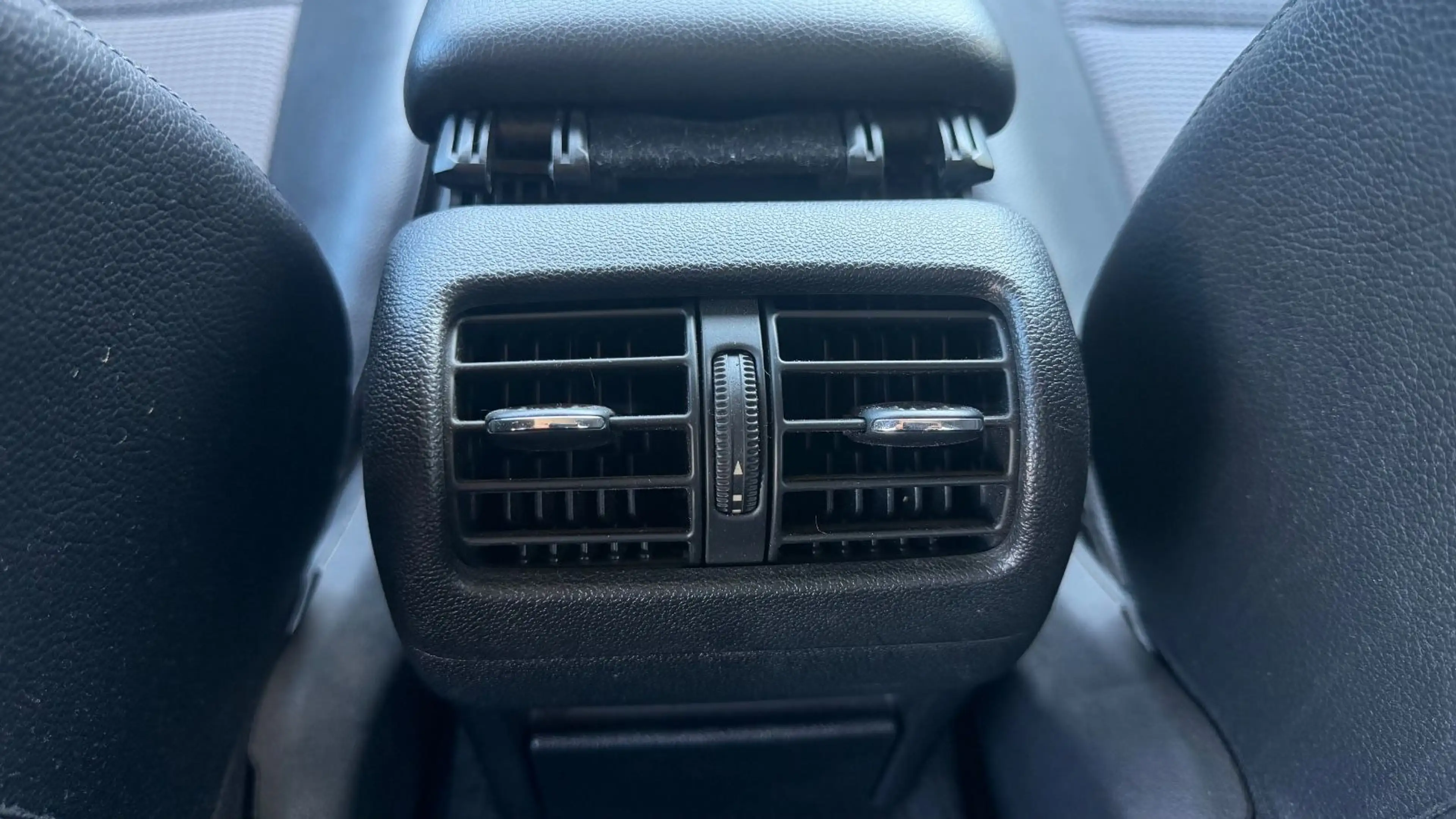 Mercedes-Benz C 350 V6 272PS AVANTGARDE AUTOMATIK TÜV,AHK — photo 14