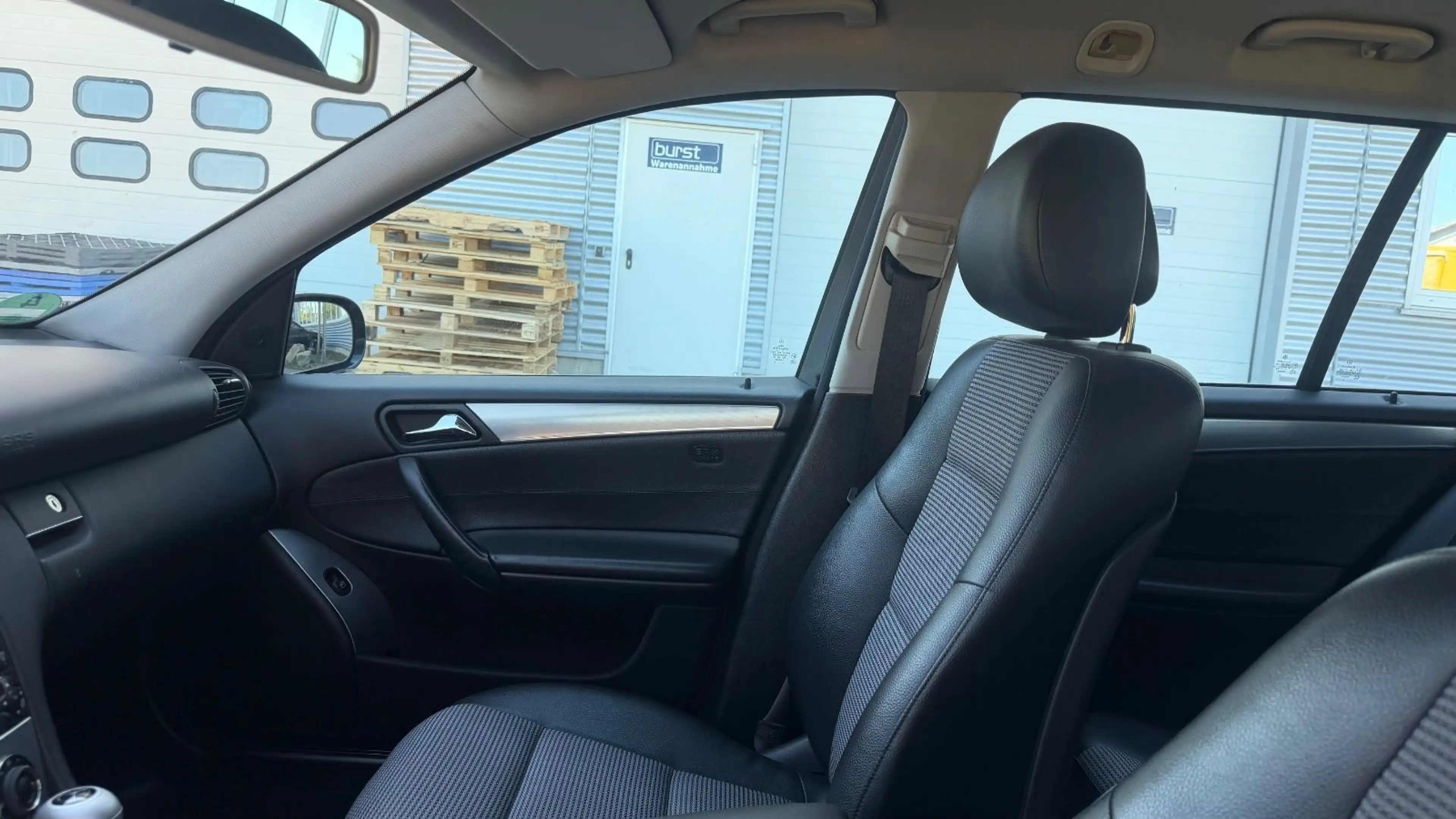 Mercedes-Benz C 350 V6 272PS AVANTGARDE AUTOMATIK TÜV,AHK — photo 10