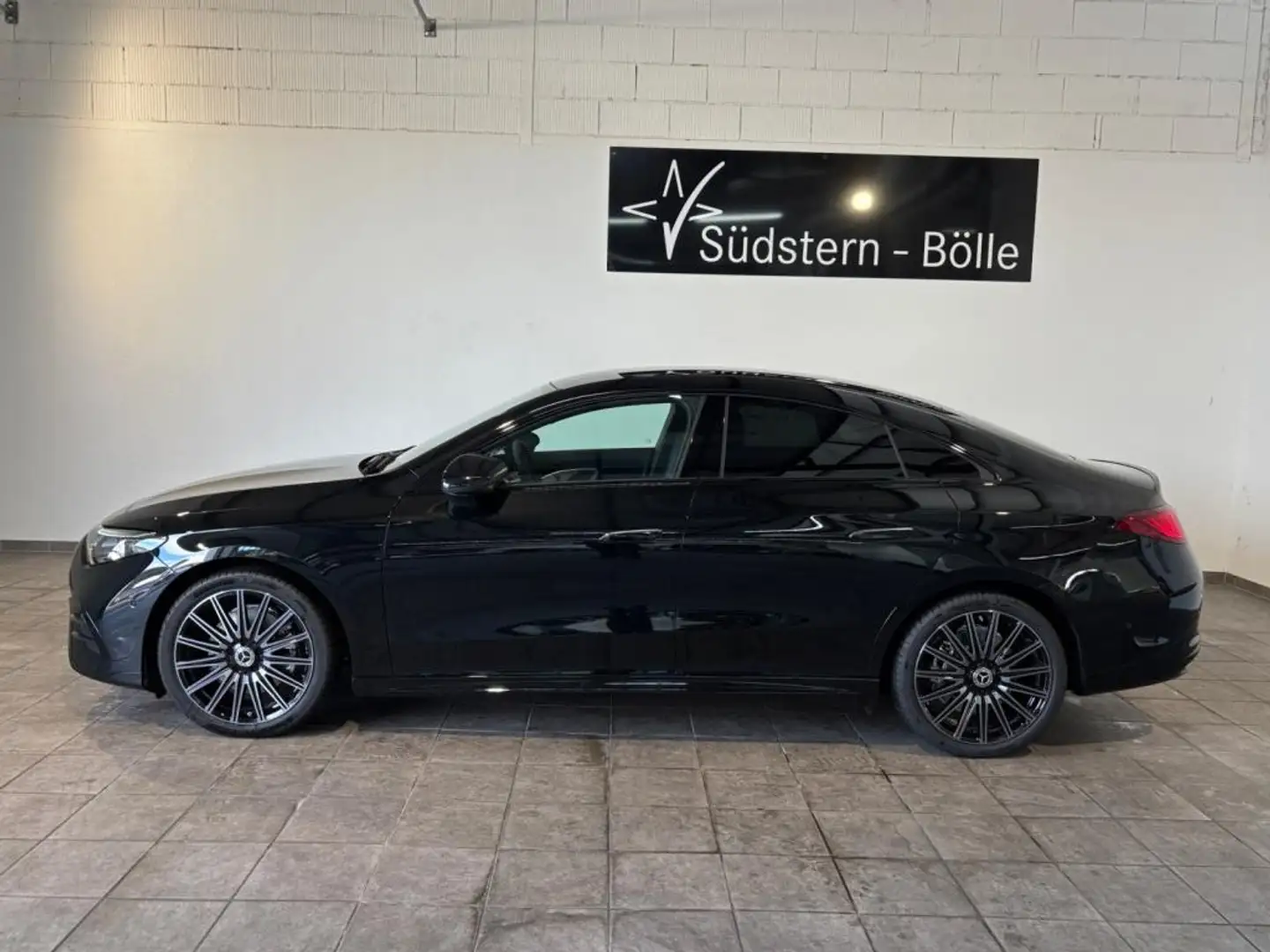 Mercedes-Benz CLA 350 4M EQ +AMG+MEMORY+HEAD-UP+W-PUMPE - 2