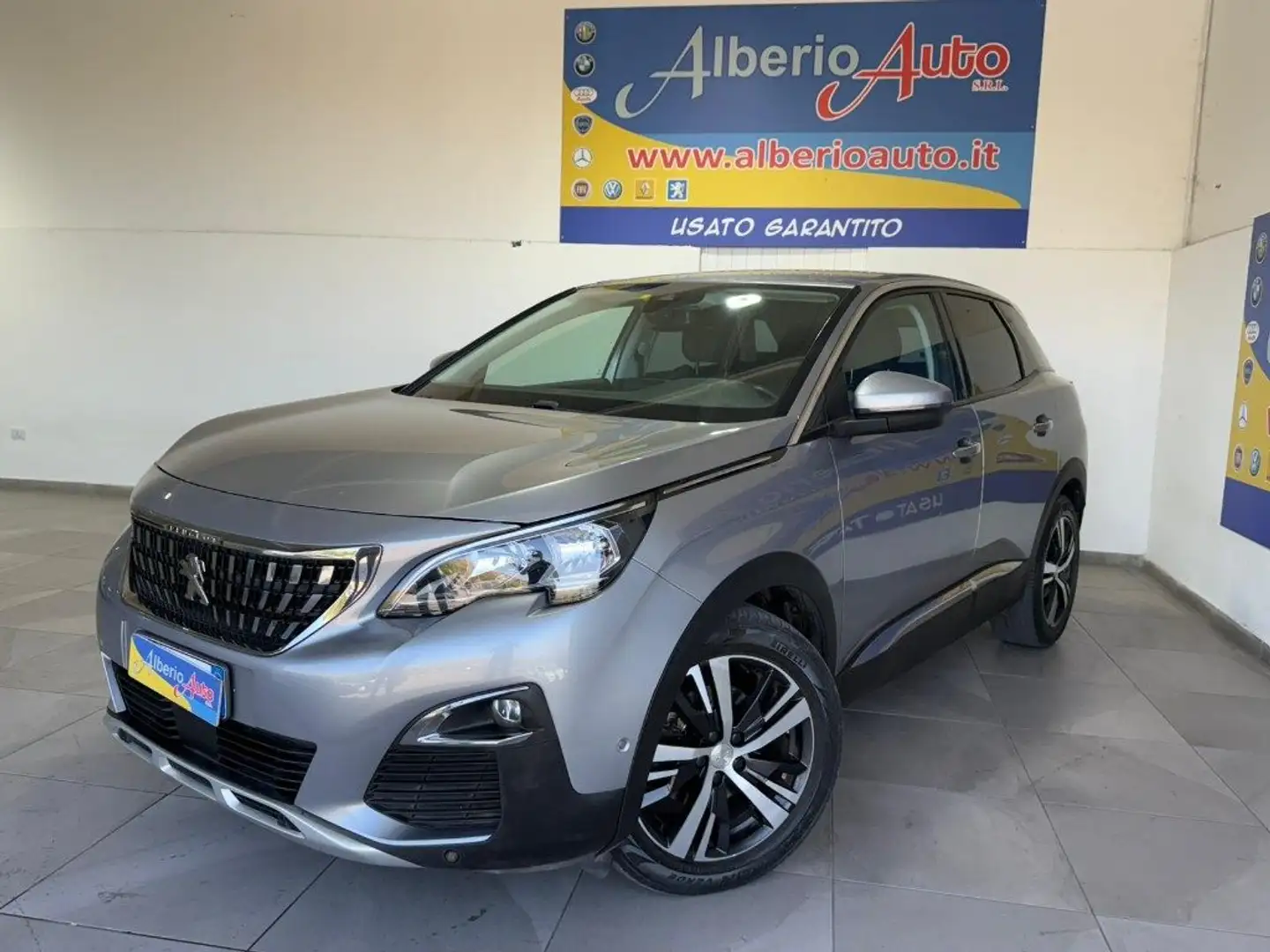 Peugeot 3008 BlueHDi 120 S&S EAT6 Business Grigio - 1