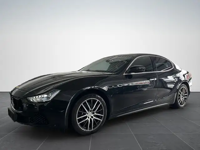 Maserati Ghibli 3.0 V6 Q4/NAV/SHZ/RFK/LEDER