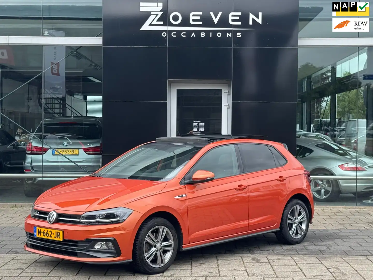 Volkswagen Polo 1.6 TDI Comfortline Business/ R-line/ Panorama Oranje - 1