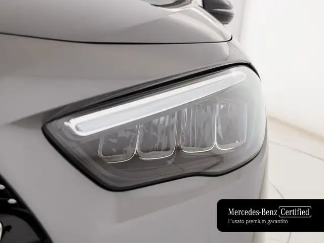 Mercedes-Benz Gla view 8