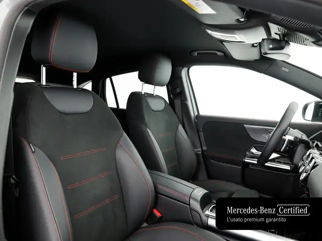 Mercedes-Benz Gla view 10