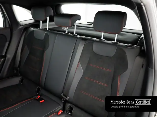 Mercedes-Benz Gla view 11