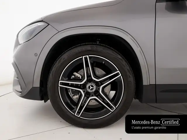 Mercedes-Benz Gla view 7