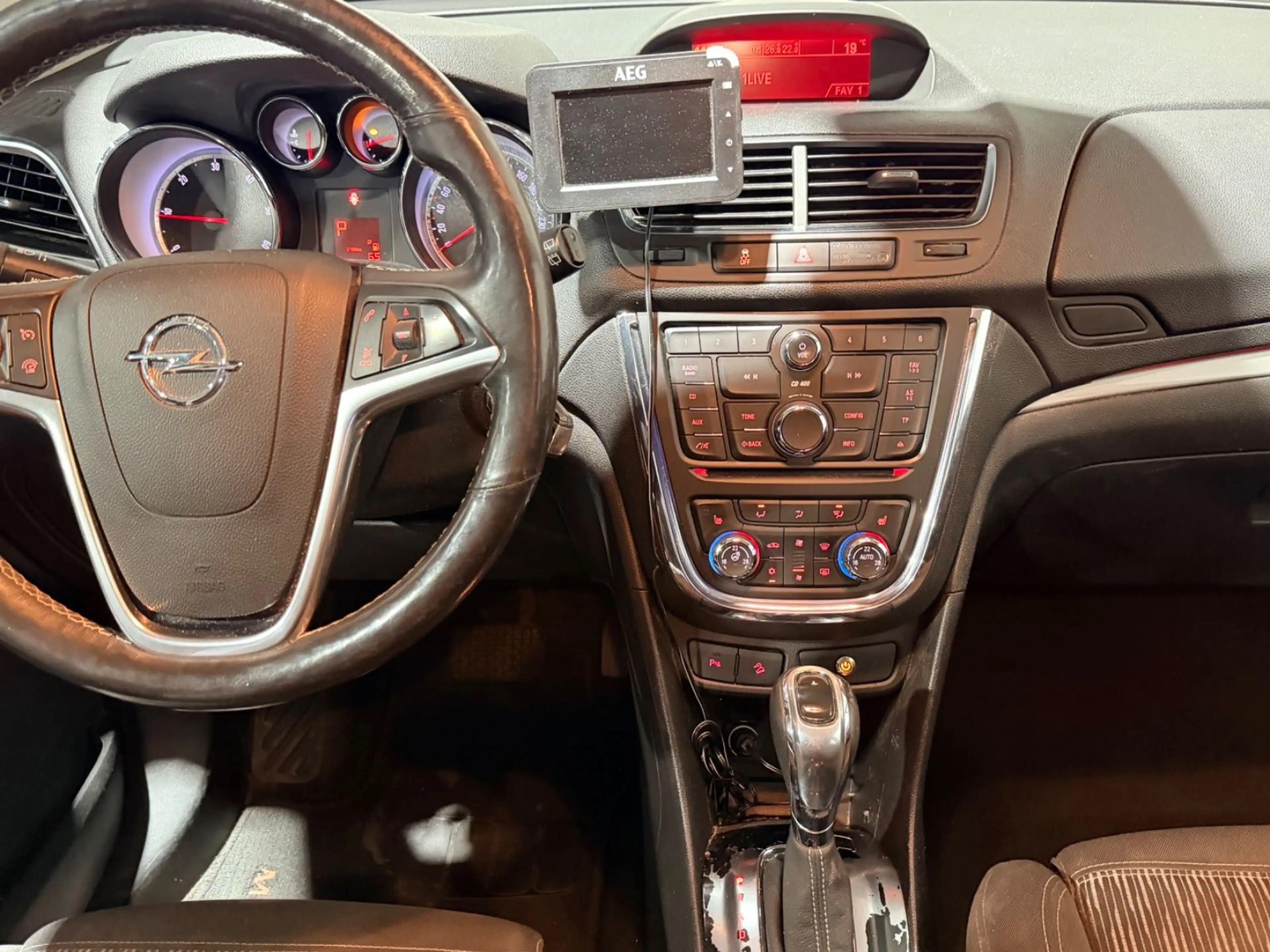 Opel Mokka Edition*AHK*Lennkradhz*Klimaatm* — photo 15