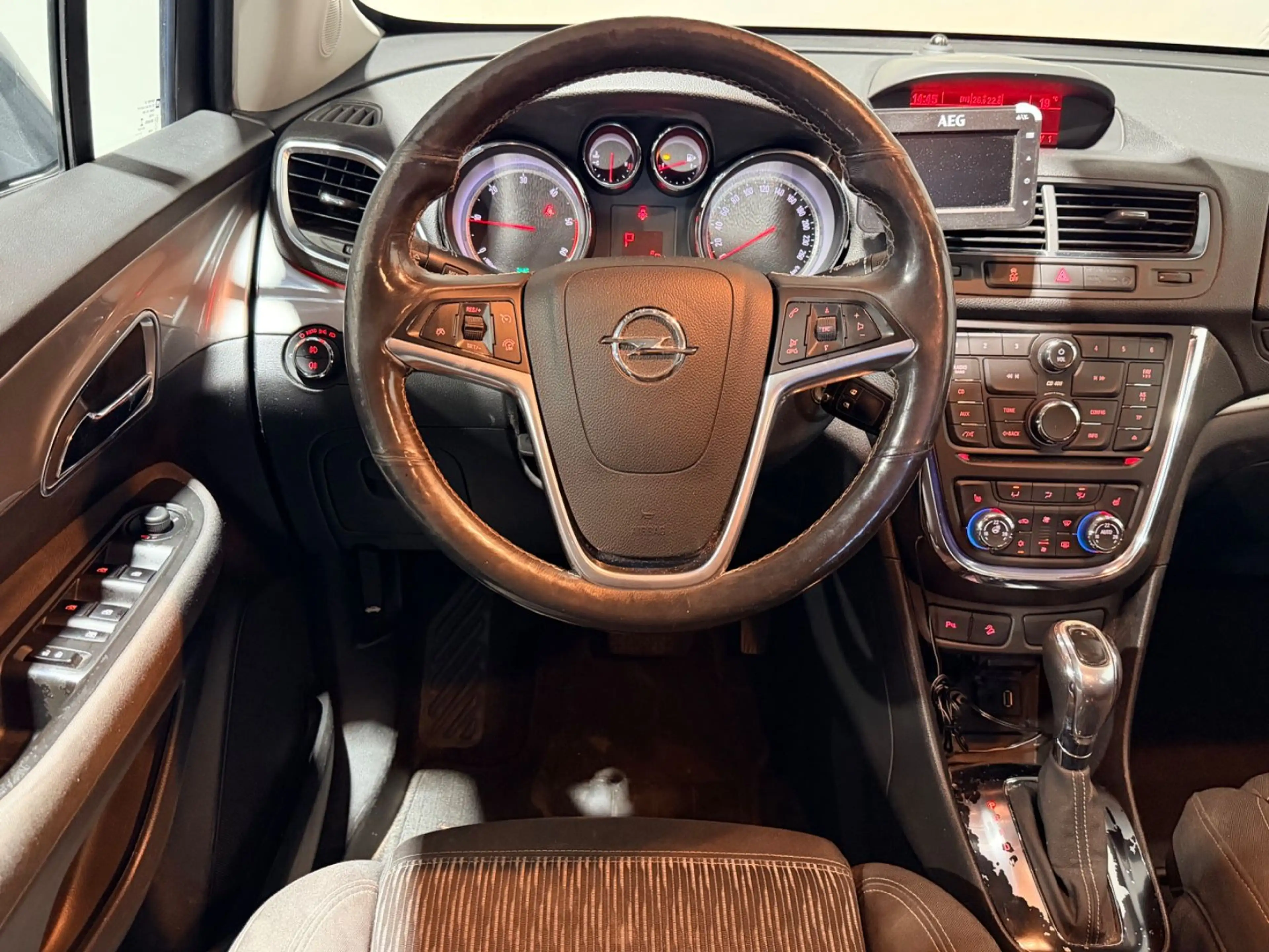 Opel Mokka Edition*AHK*Lennkradhz*Klimaatm* — photo 14