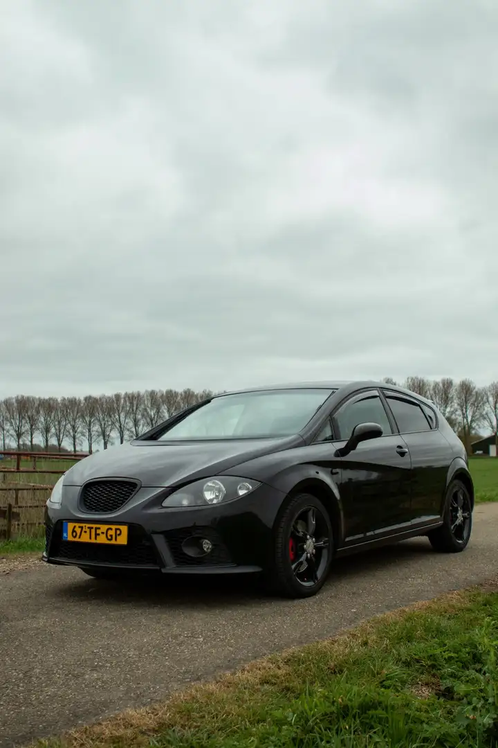 SEAT Leon 2.0 T FSI FR - 1