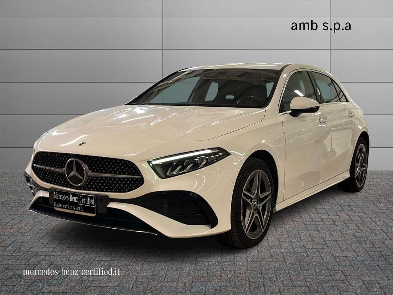 Mercedes-Benz A 250 A 250 e Plug-in AMG Line Adv Plus
