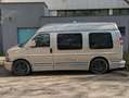 Chevrolet Express GMC Truck / Chevrolet Van Starcraft Gold - thumbnail 1