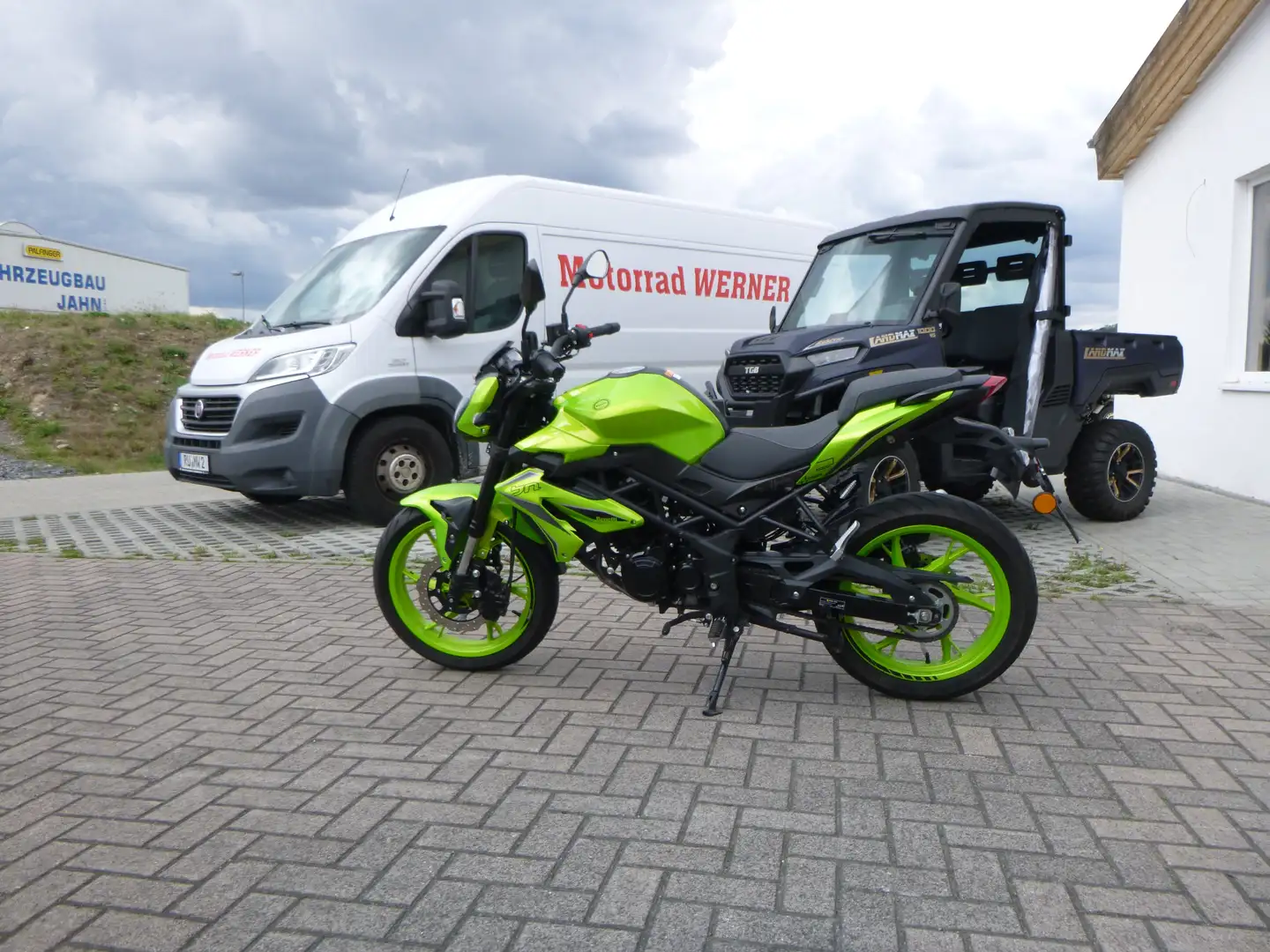 Benelli BN 125 Vert - 1