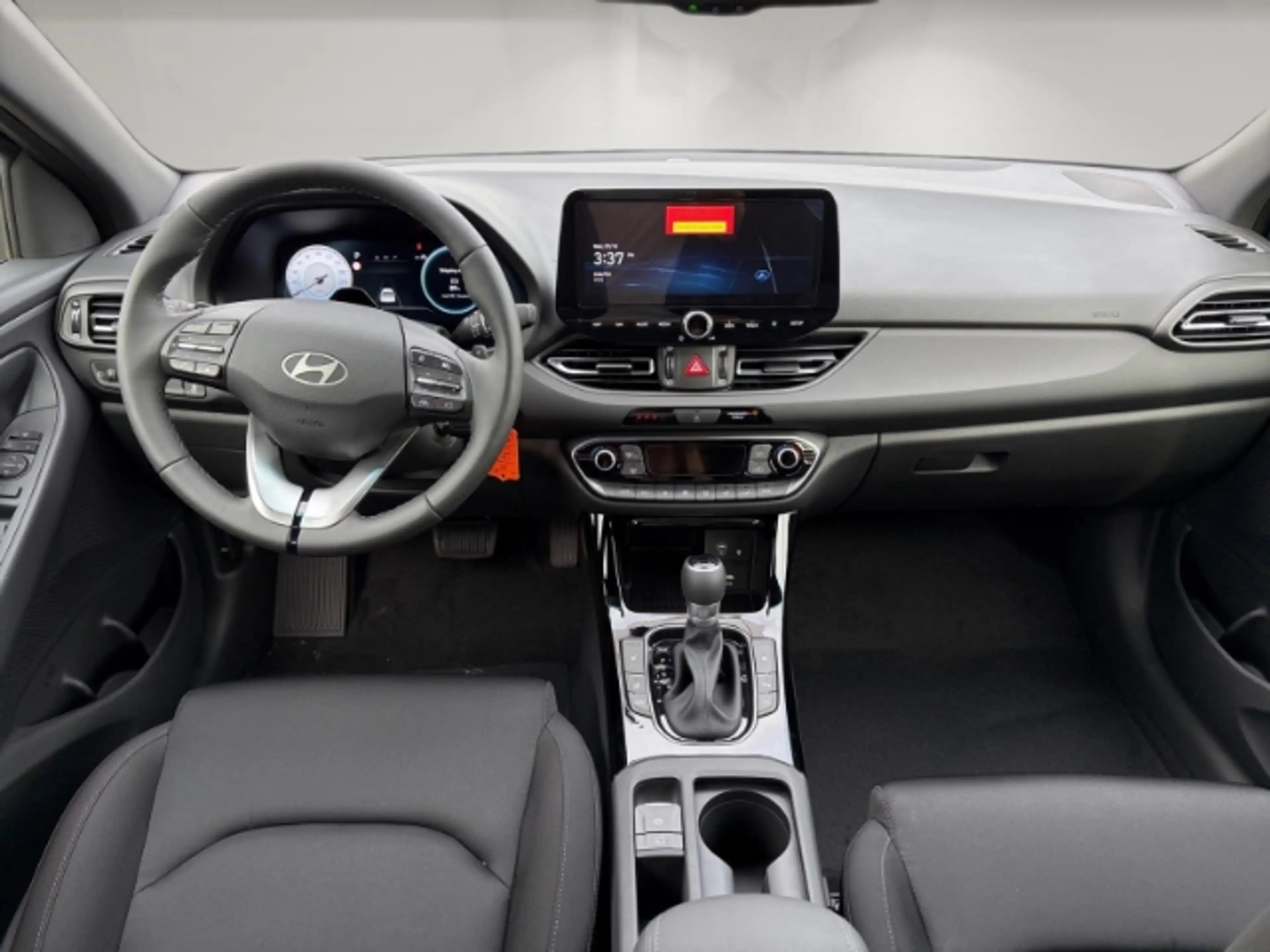 Hyundai i30 1.6 Trend/Automatik/Navi/Sitzheizung/LED/Spurhalte — photo 11