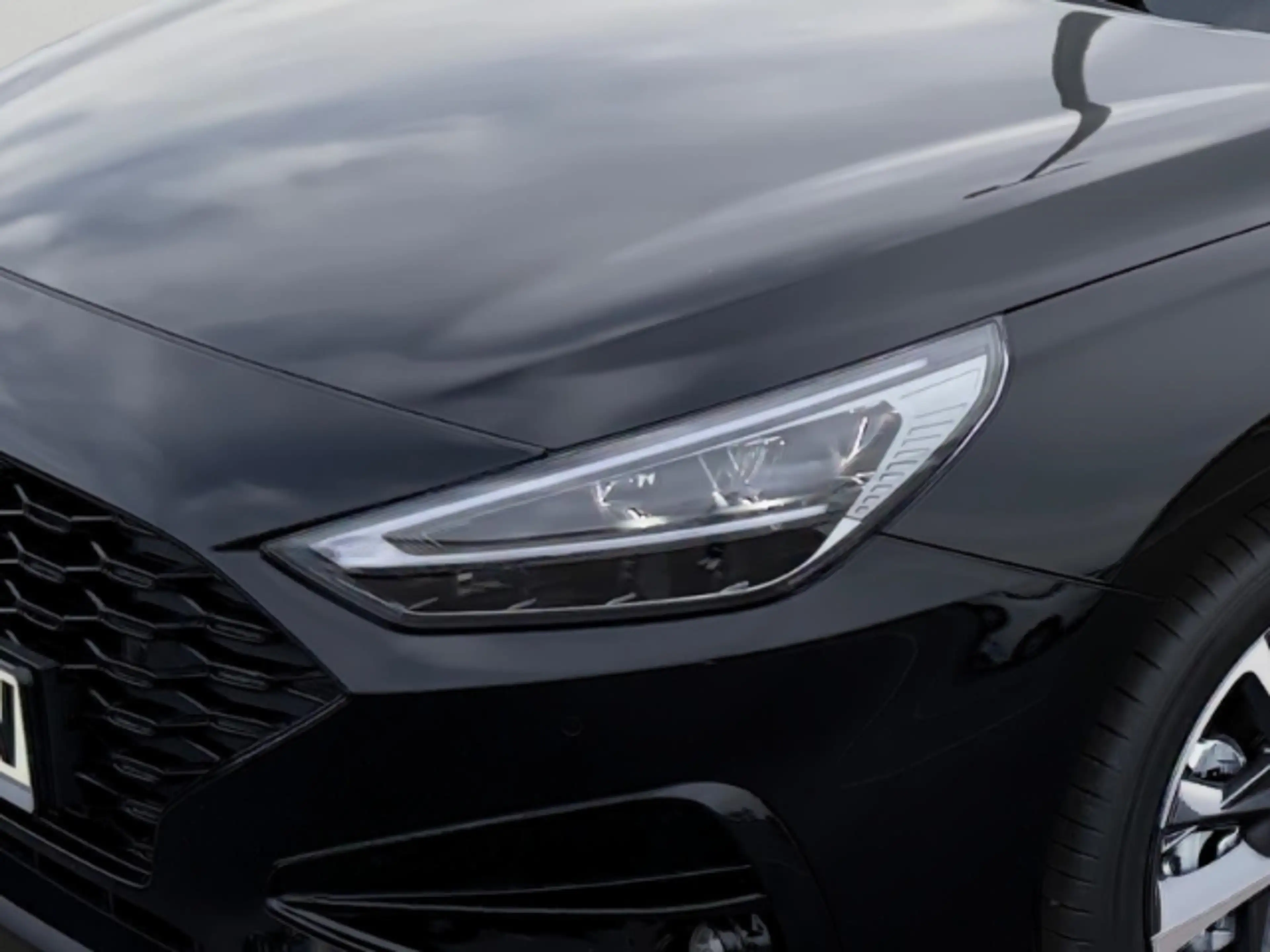Hyundai i30 1.6 Trend/Automatik/Navi/Sitzheizung/LED/Spurhalte — photo 5