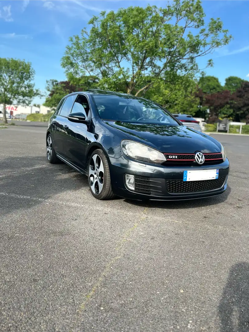 Volkswagen Golf GTI 2.0 TSI 210 DSG6 - 1