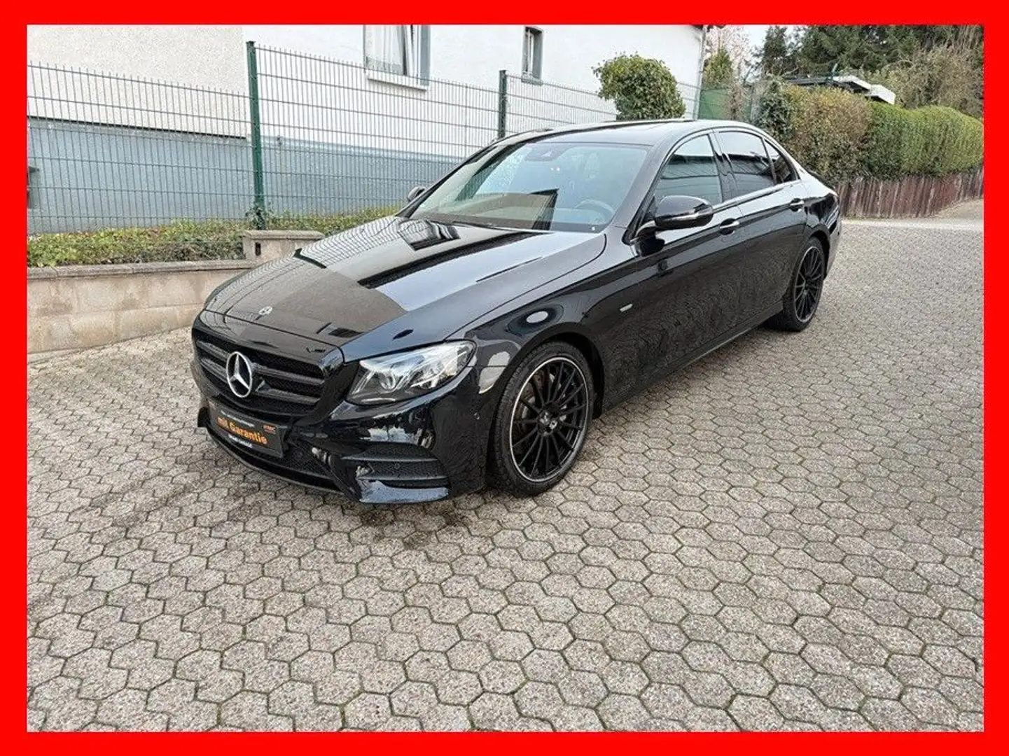 Mercedes-Benz E 200 E Limousine AMG SPORT PAKET Edition Schwarz - 1