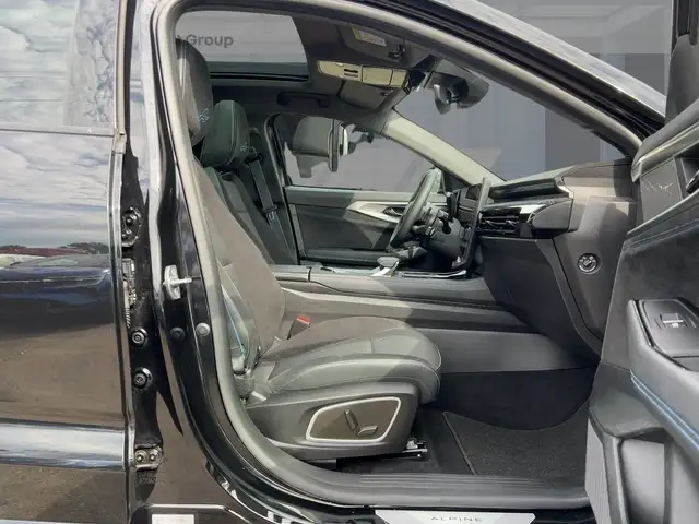 Renault Austral view 8