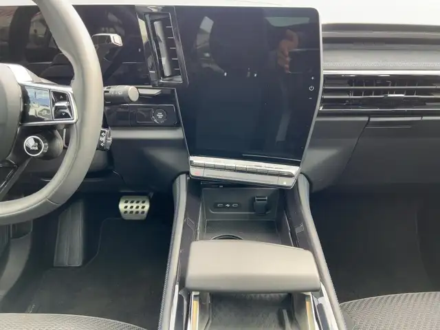 Renault Austral view 12