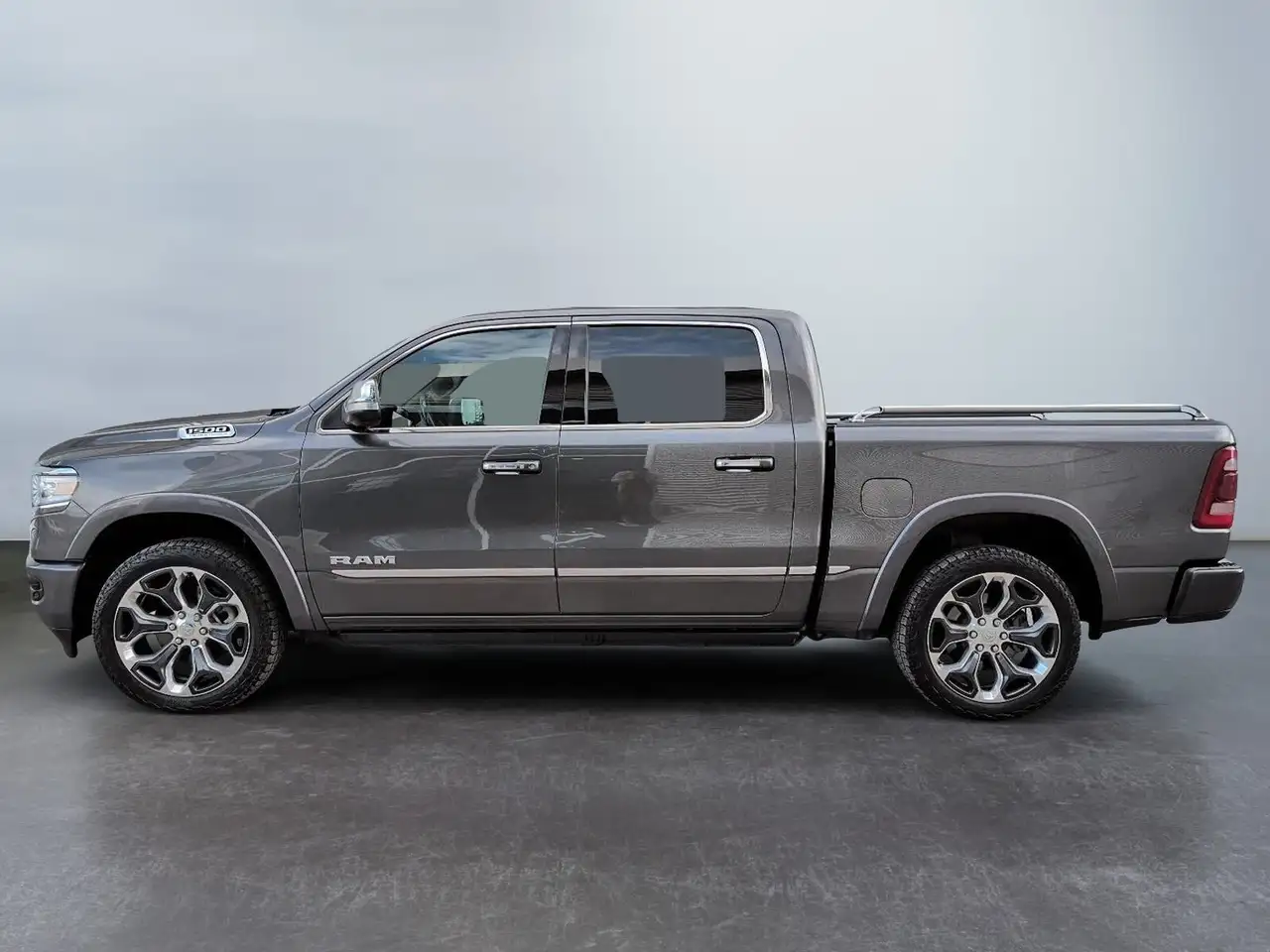 RAM 1500 fotografie RAM 1500