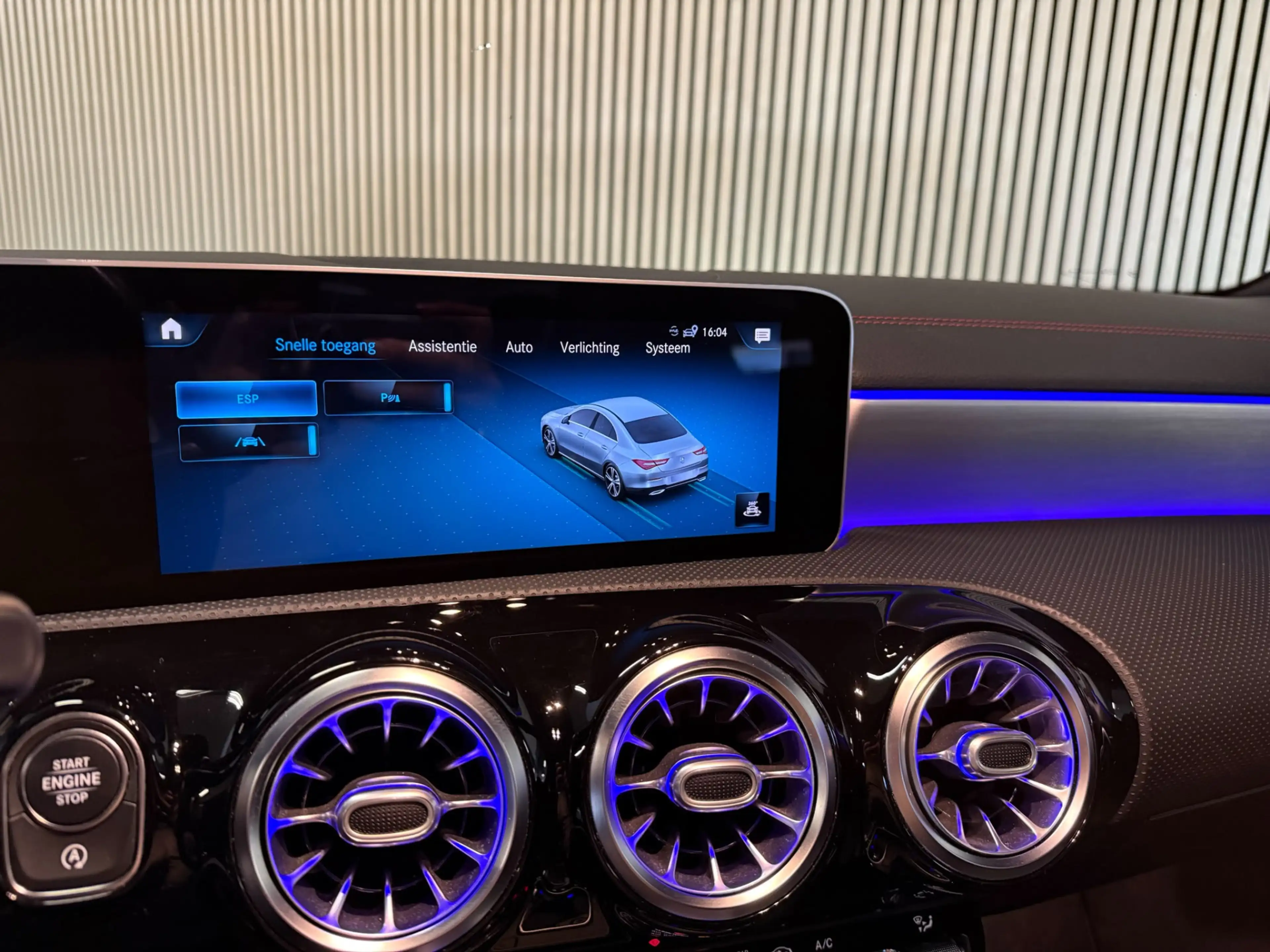 Mercedes-Benz CLA 220 AMG STYLING-TREKHAAK-SFEERVERLICHTING-MULTISPAAKS- — photo 22