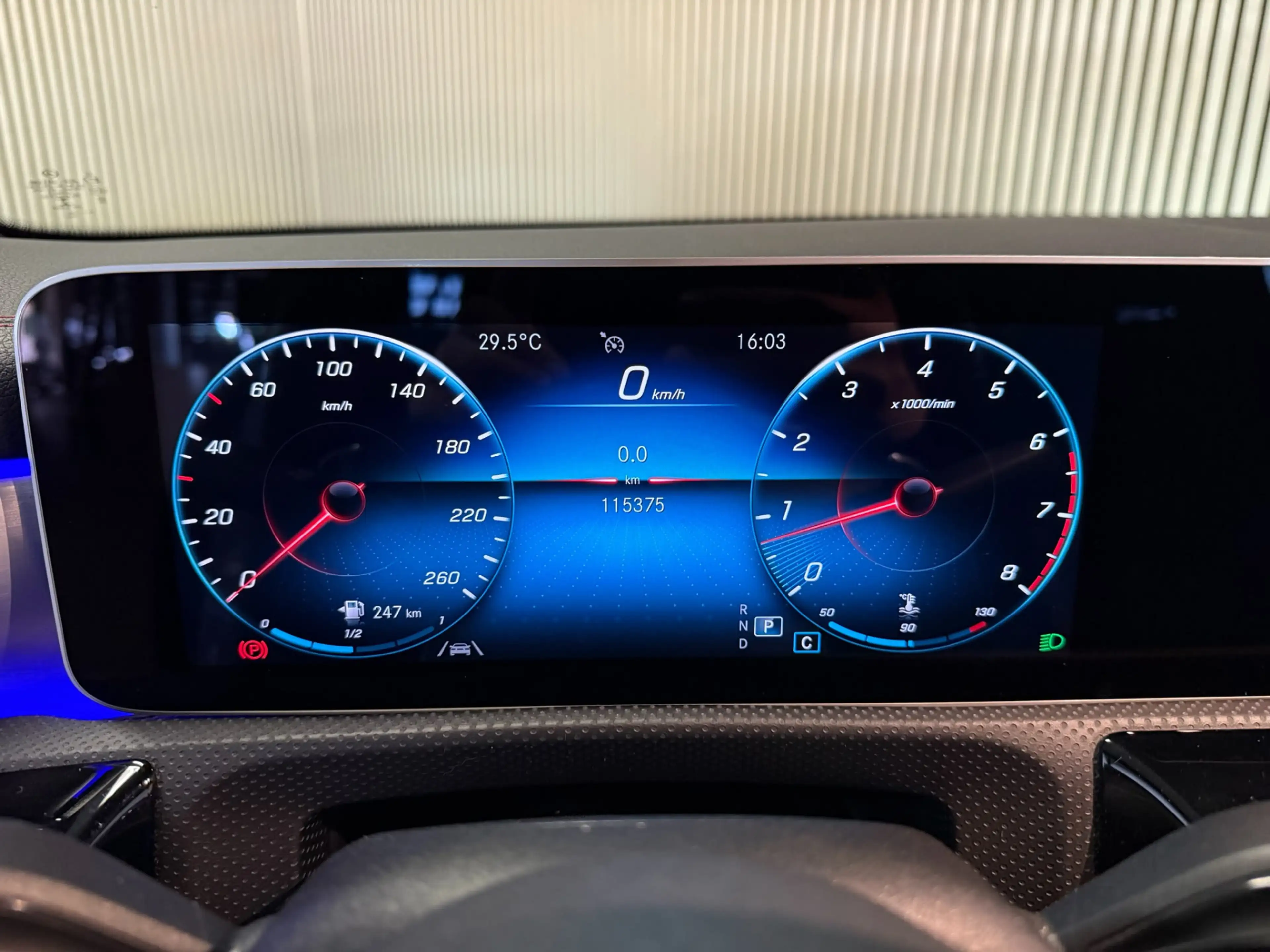 Mercedes-Benz CLA 220 AMG STYLING-TREKHAAK-SFEERVERLICHTING-MULTISPAAKS- — photo 16