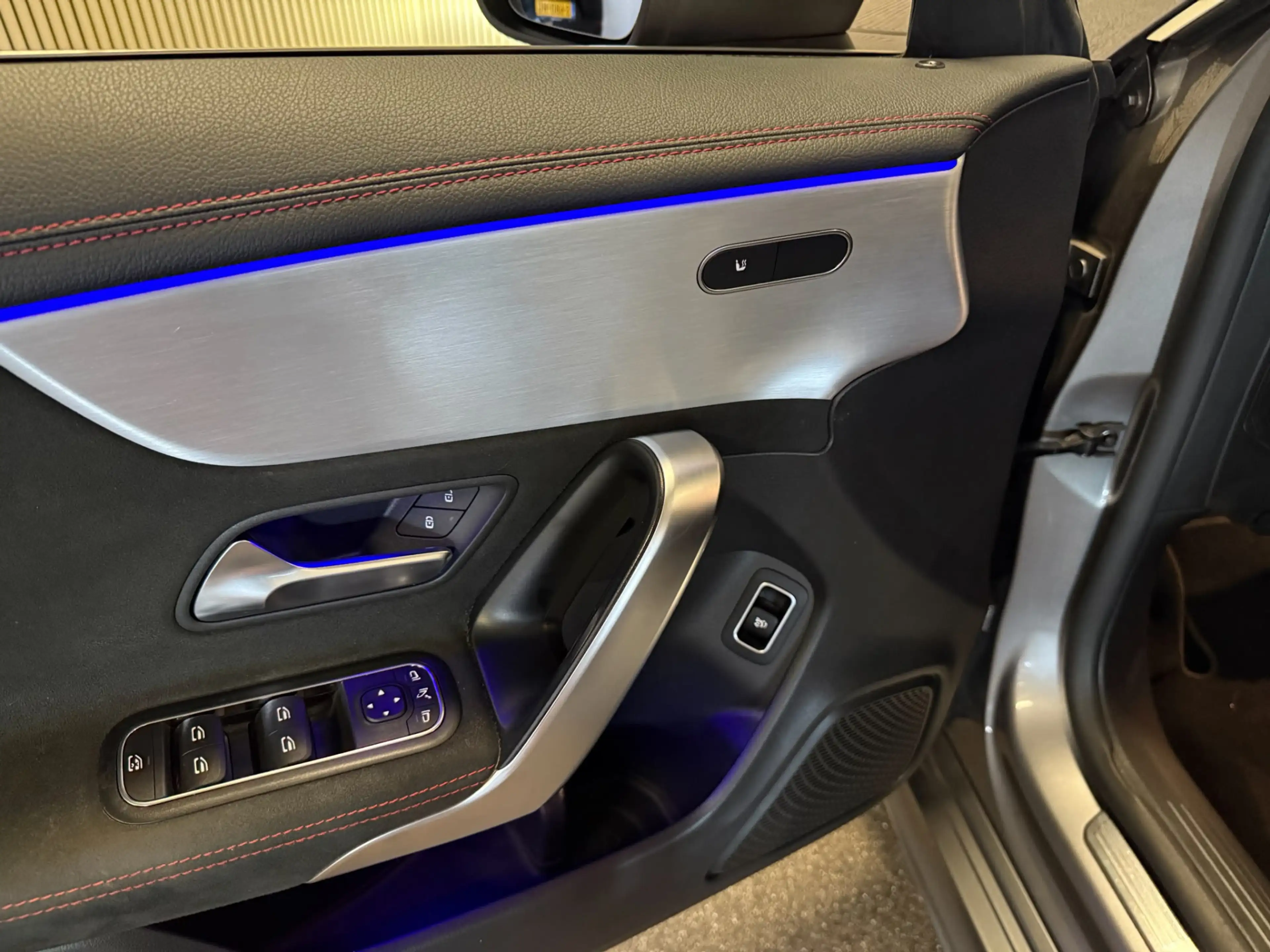Mercedes-Benz CLA 220 AMG STYLING-TREKHAAK-SFEERVERLICHTING-MULTISPAAKS- — photo 12