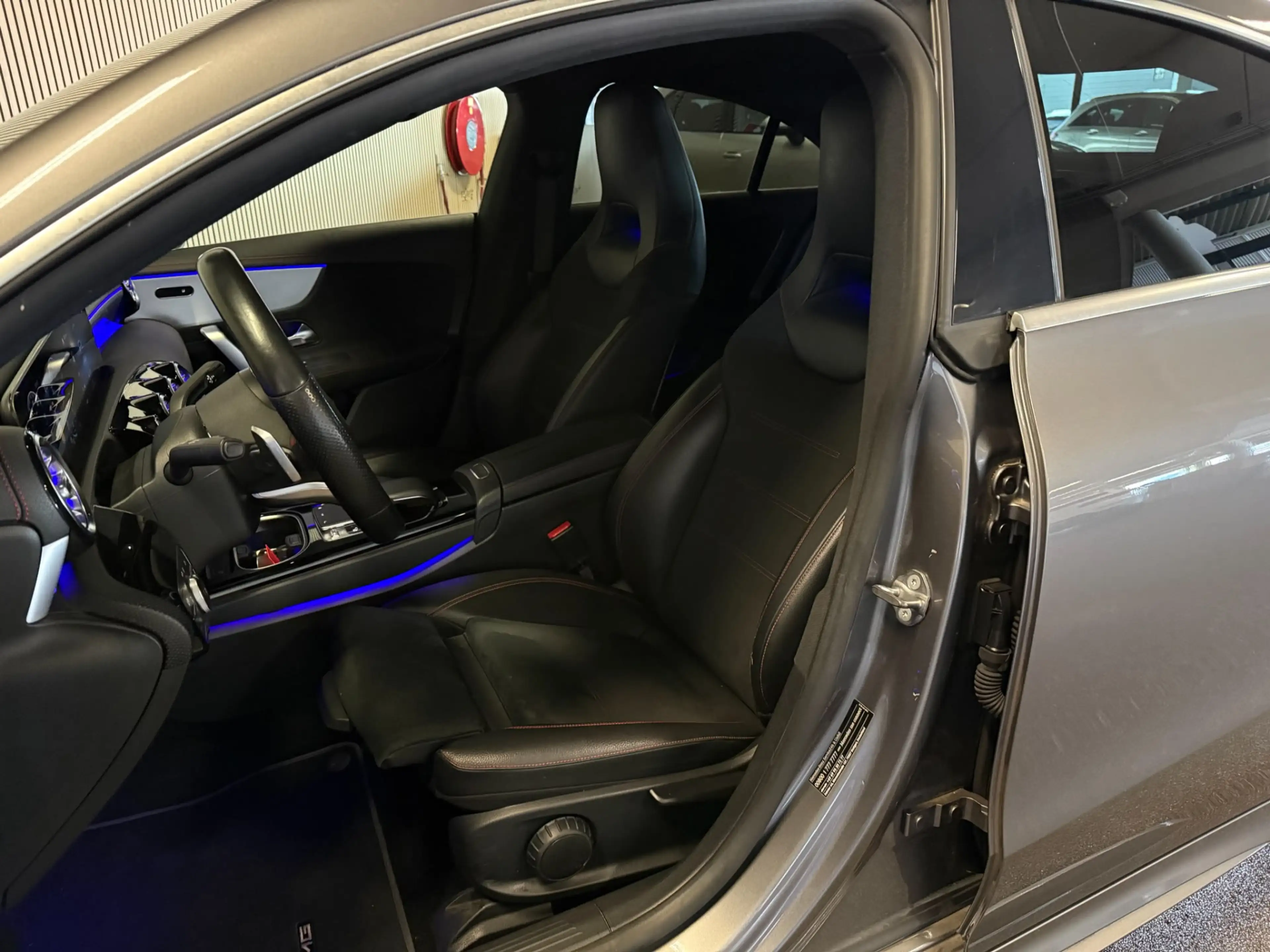 Mercedes-Benz CLA 220 AMG STYLING-TREKHAAK-SFEERVERLICHTING-MULTISPAAKS- — photo 10