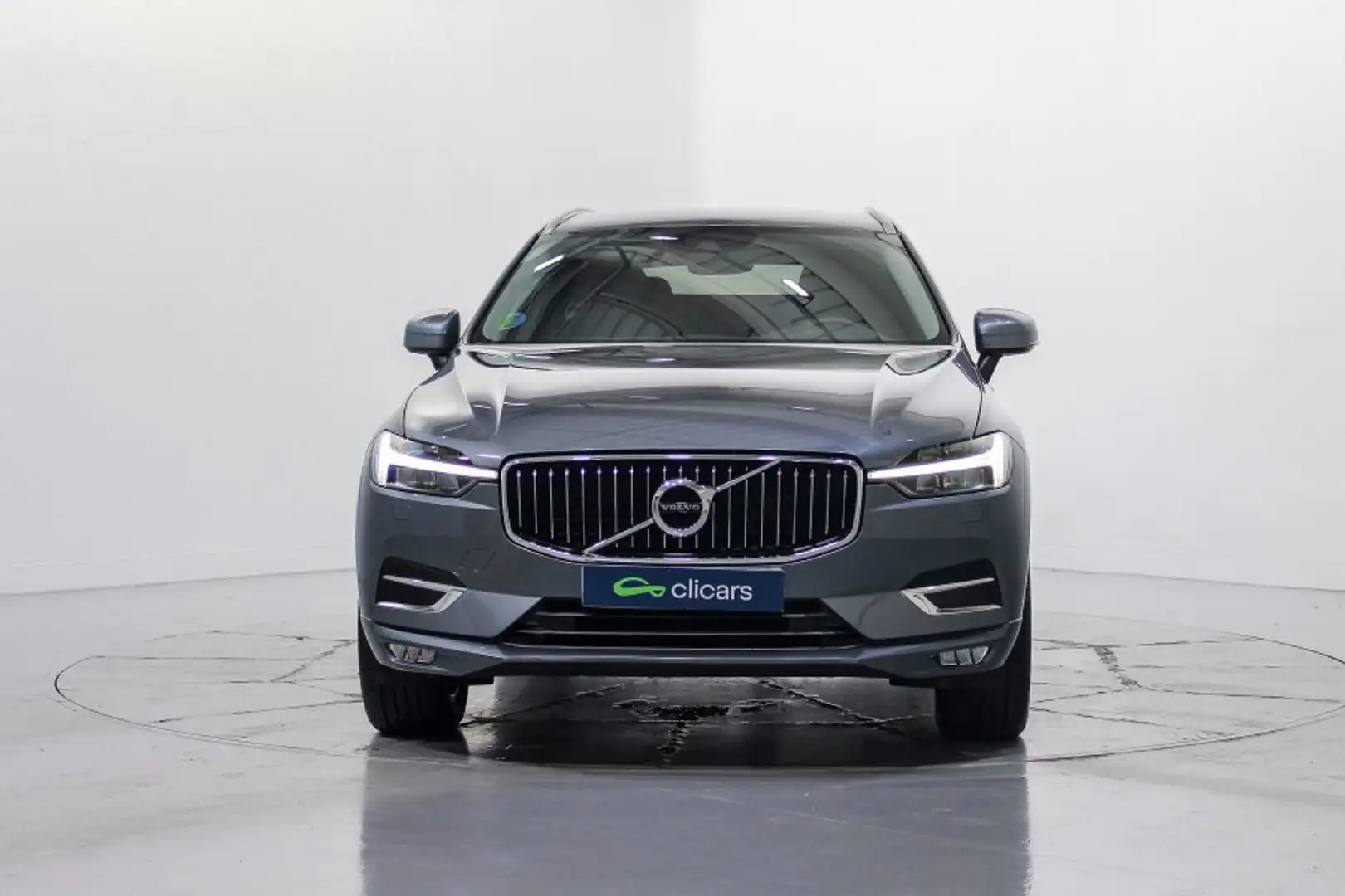 Volvo XC60 B4 Inscription FWD Aut. Gris - 2