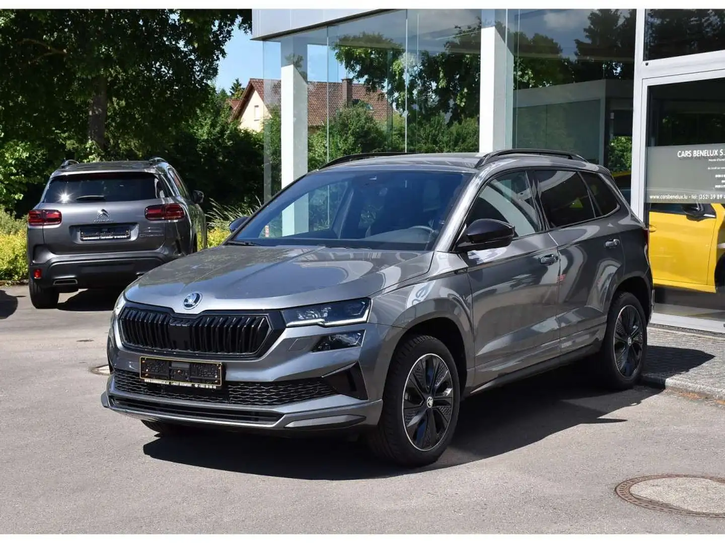 Skoda Karoq 1.5 TSi 150 DSG SPORTLINE ACC GPS LANE CAM KEYLESS Gris - 2