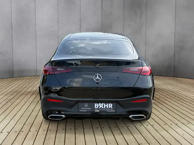 Mercedes-Benz GLC view 8