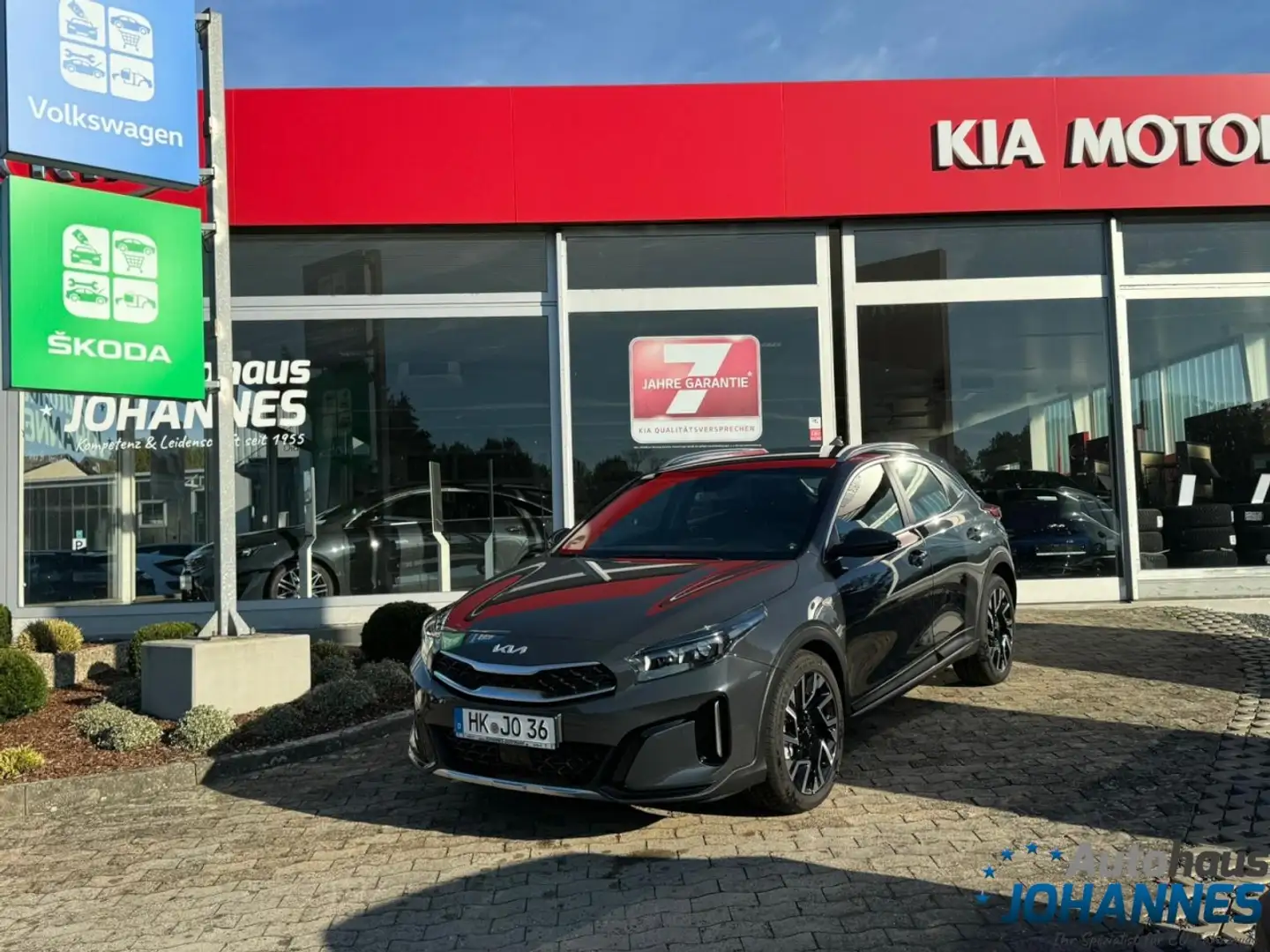 Kia XCeed 1.5 T-GDI Vision Komfort Klima Navi Gris - 1